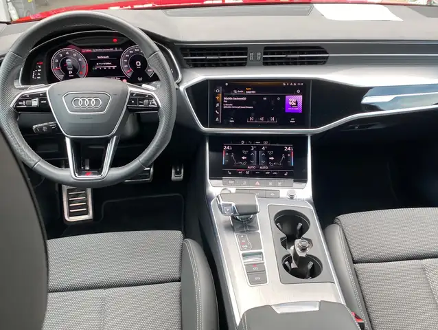 Audi A6 view 3