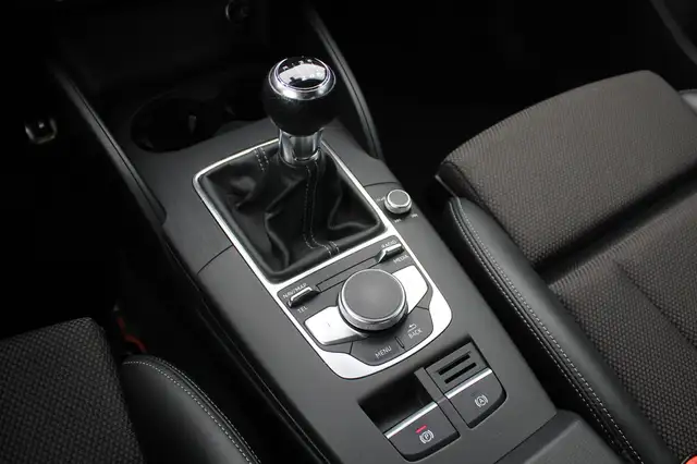 Audi A3 view 25