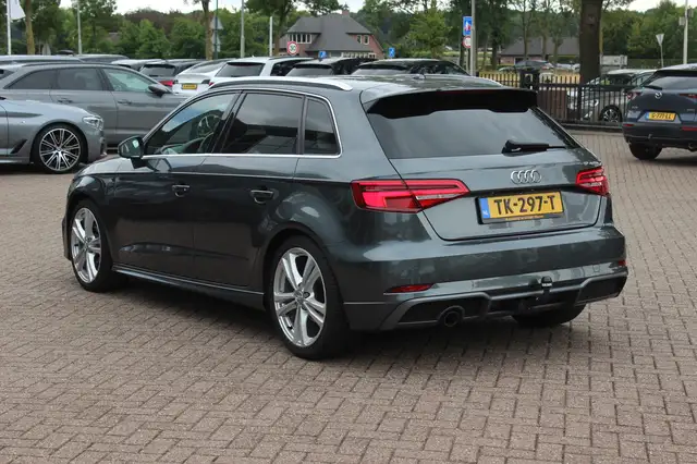 Audi A3 view 3