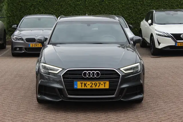 Audi A3 view 8