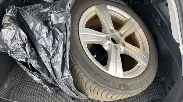 Mercedes-Benz C-Class view 22
