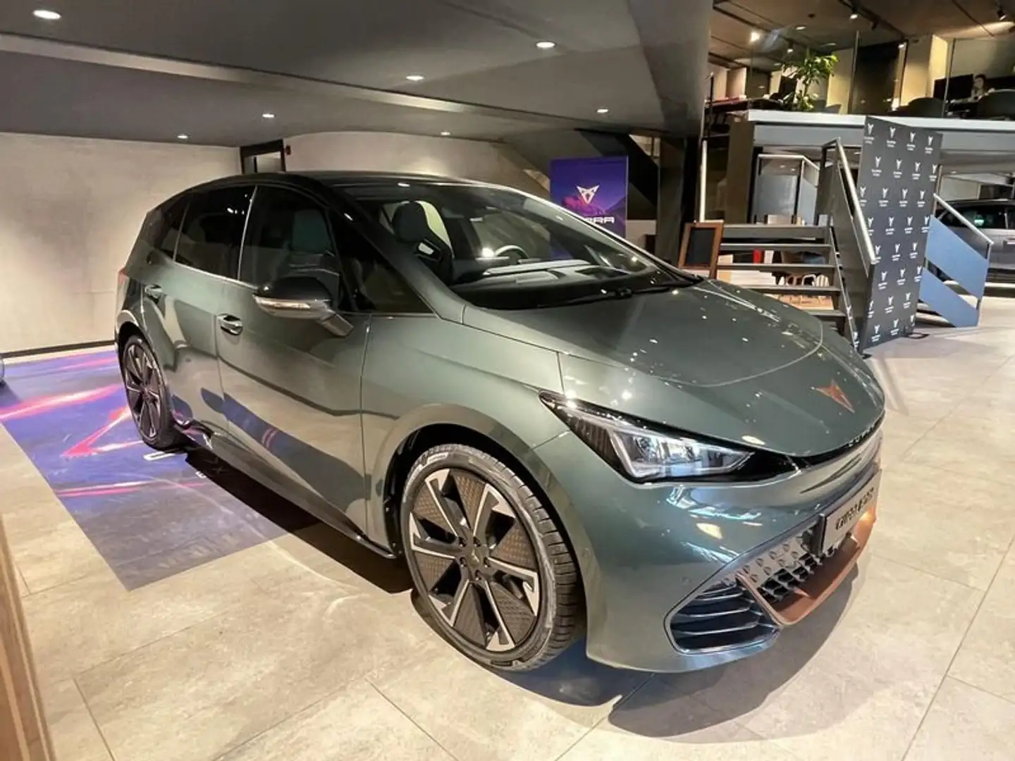 CUPRA Born VZ 79kWh 326CV Verde - 2
