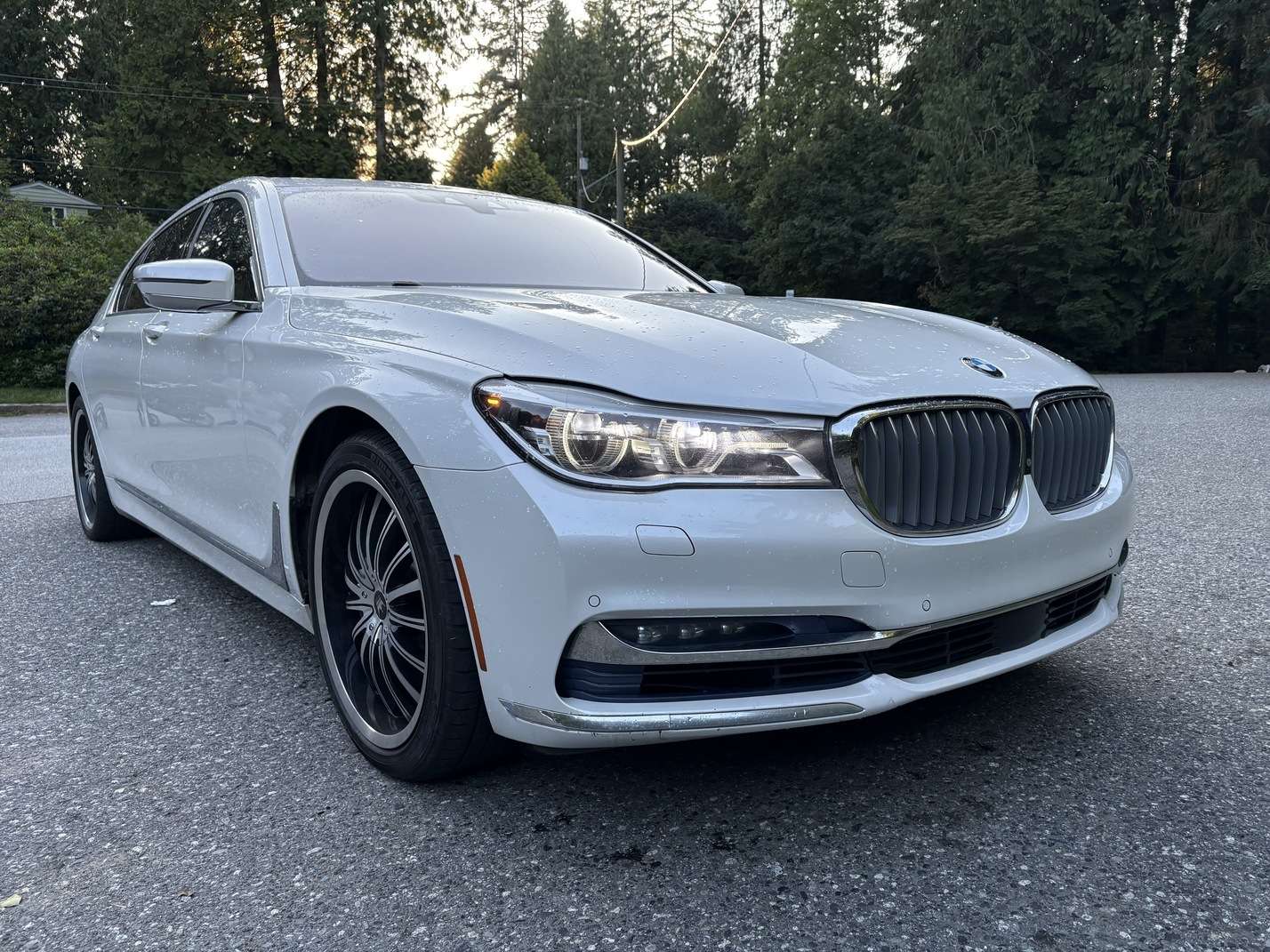 2016 BMW 7 Series 4dr Sdn 750Li xDrive AWD 4.4L 8 cyl