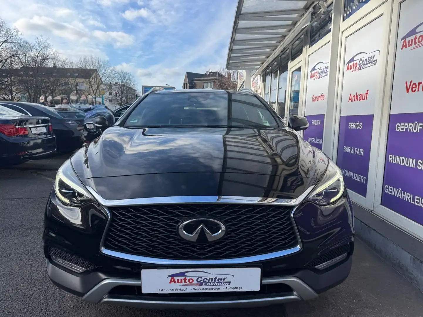 Infiniti QX30 2.2d #Aut.#*Memory*Leder*Panorama*360°* Schwarz - 2