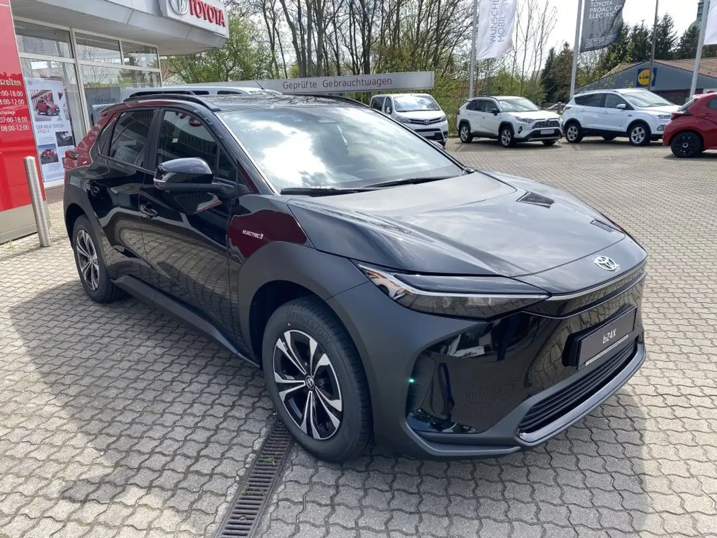 Toyota bZ4X Comfort-Paket Noir - 2