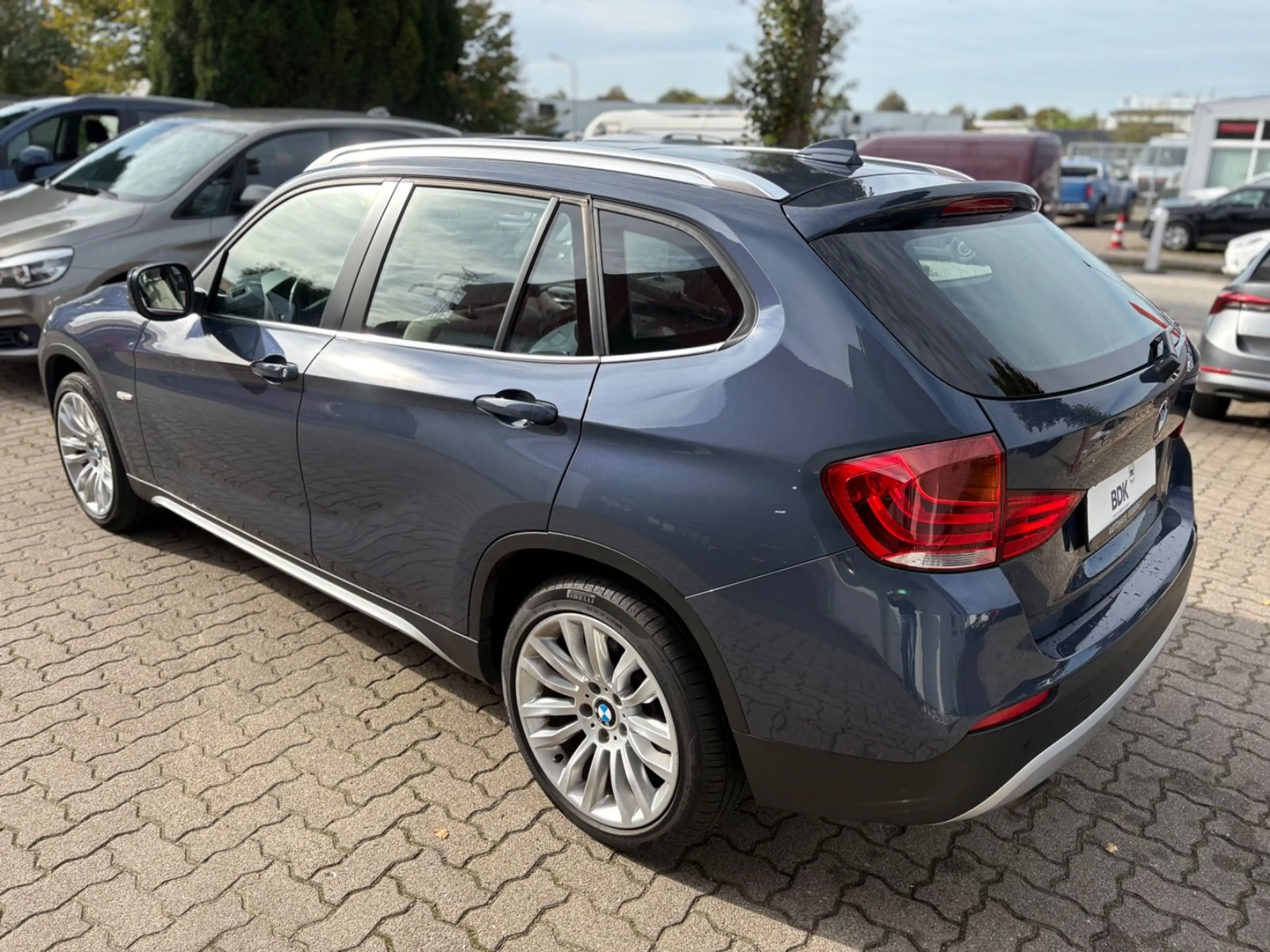 BMW X1 xDrive 23 d/1HAND/PANO/NAVI/SHZ/LEDER/S+W — photo 7