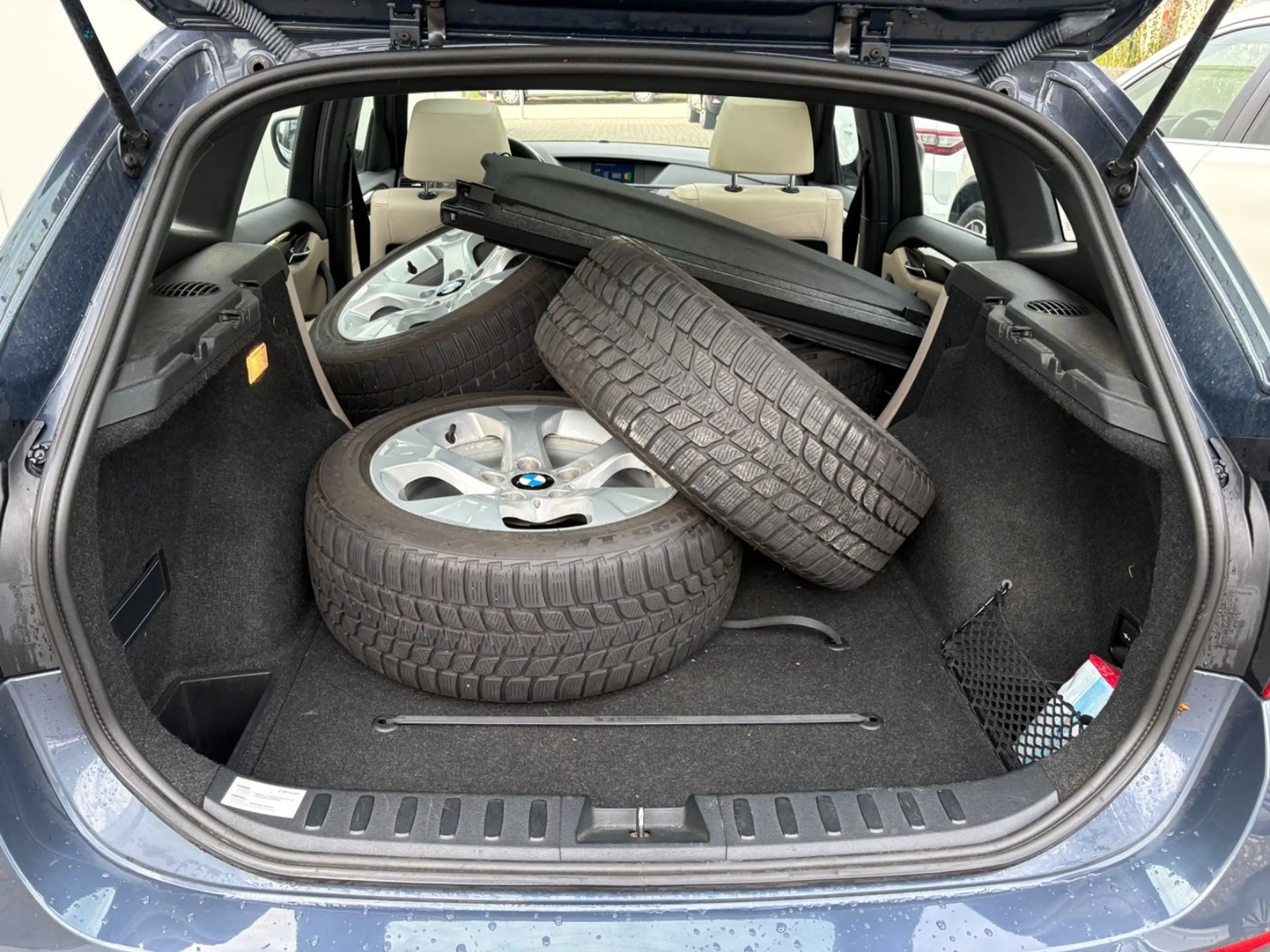 BMW X1 xDrive 23 d/1HAND/PANO/NAVI/SHZ/LEDER/S+W — photo 11