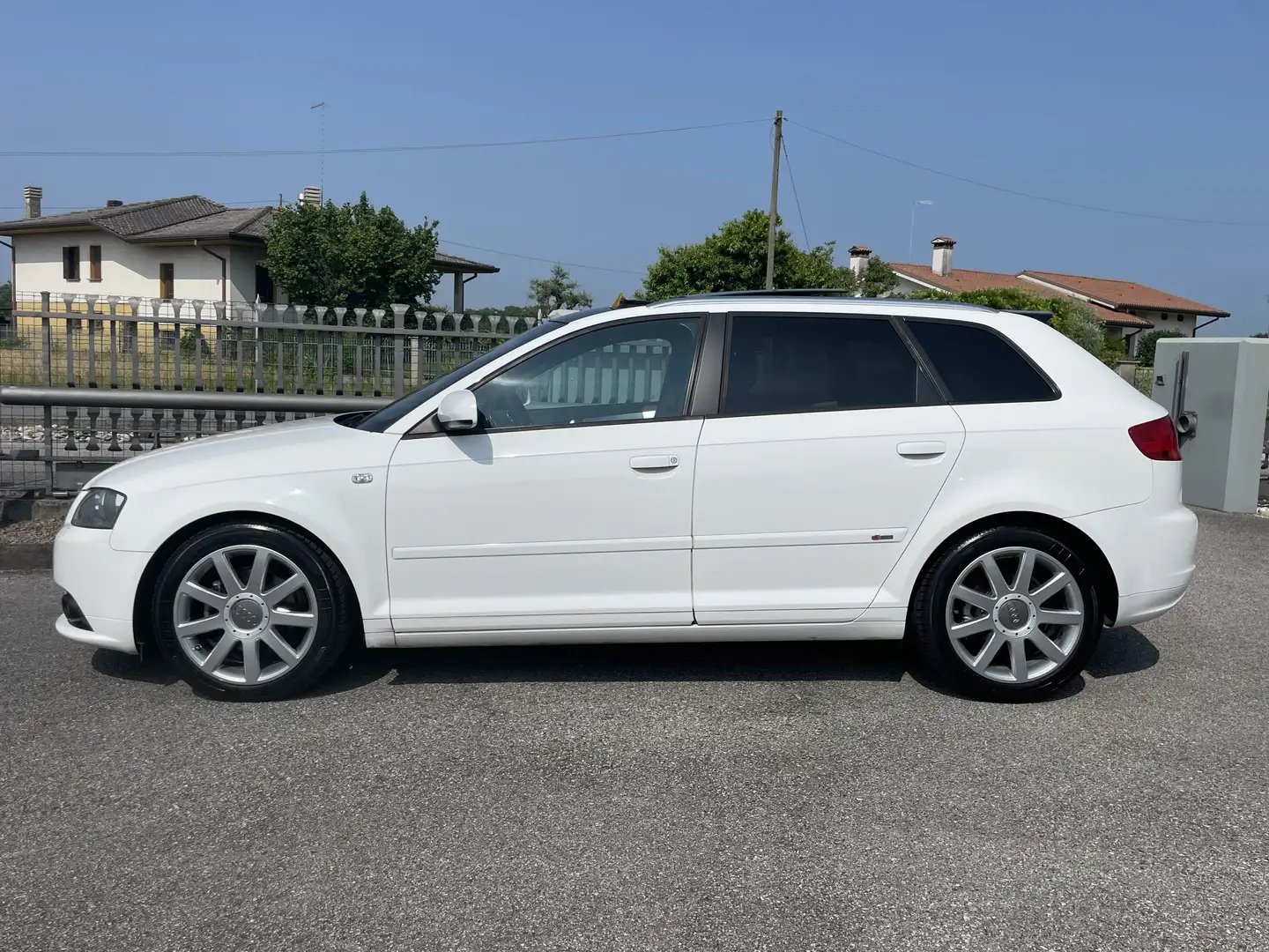 Audi A3 Sportback 2.0 tdi Ambition s-line Bianco - 2