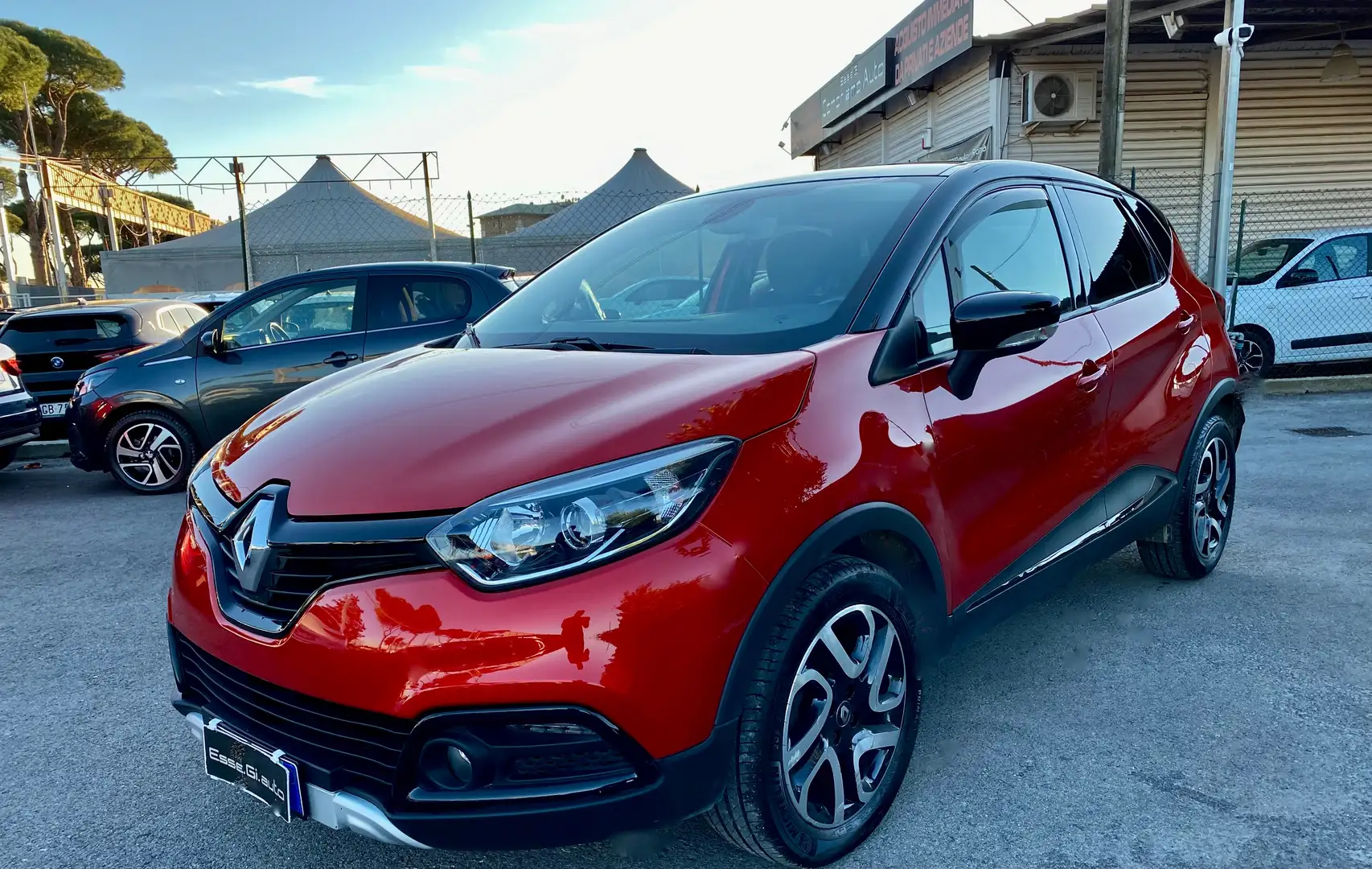 Renault Captur Intens **POSS.PACK MEDIA**VED.NOTE Red - 1