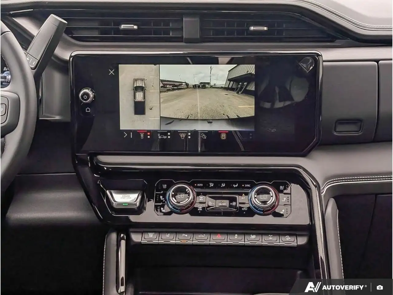 GMC Sierra 2500HD снимка GMC Sierra 2500HD