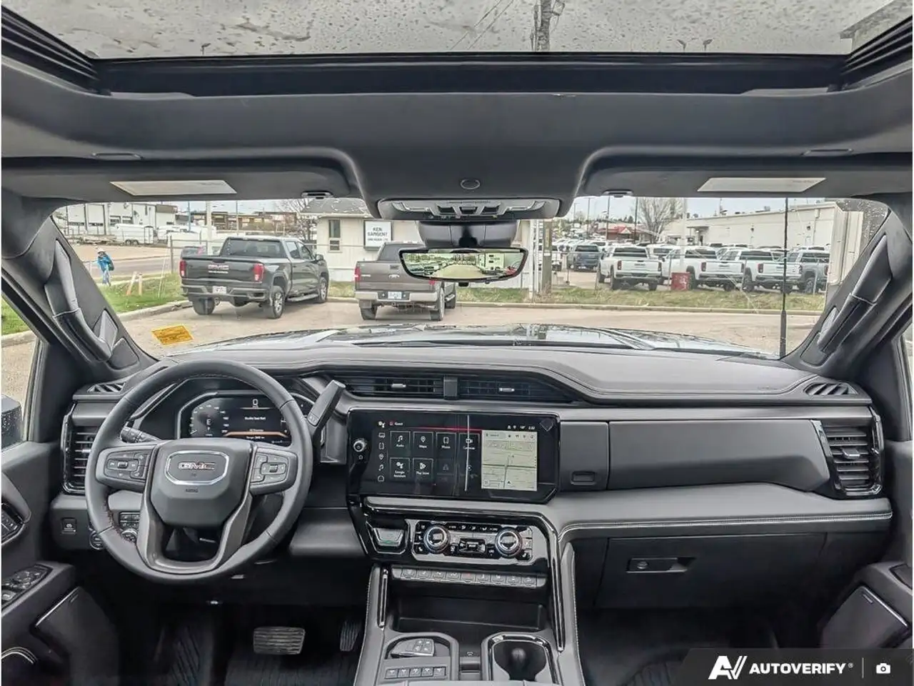 GMC Sierra 2500HD снимка GMC Sierra 2500HD