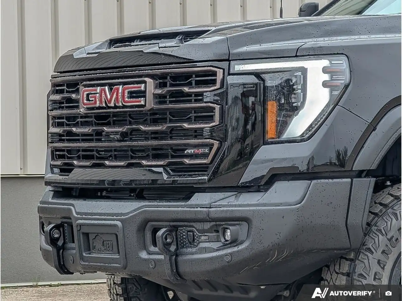 GMC Sierra 2500HD снимка GMC Sierra 2500HD