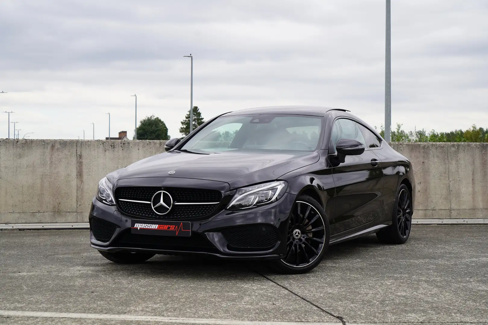 Mercedes-Benz C 180 COUPE | NIGHT EDITION | PANO | LED Schwarz - 2