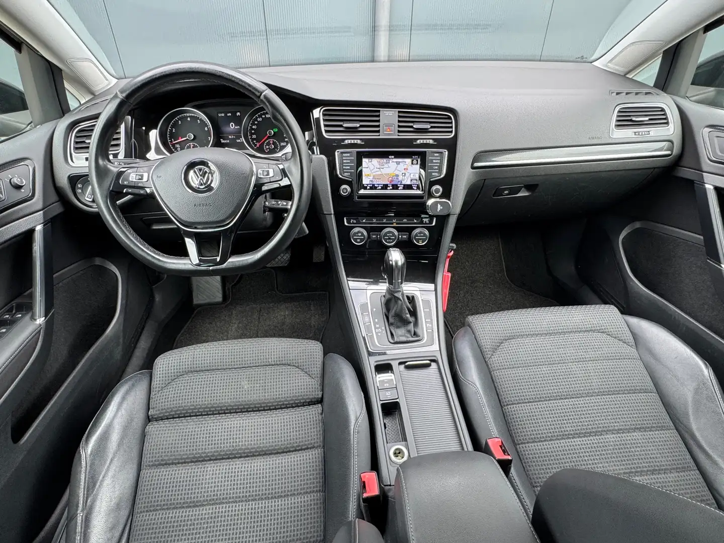 Volkswagen Golf Variant 1.4 TSI * Automaat * Highline * Navigatie * Stoelv Schwarz - 2