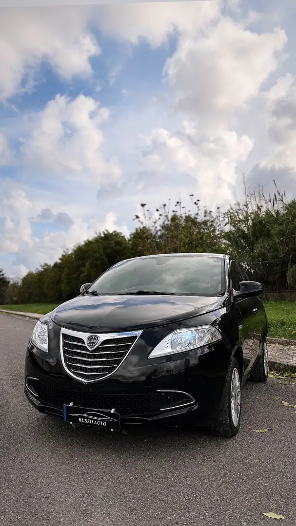 Lancia Ypsilon 0.9 t.air Opening edition ecochic metano 80cv - 2