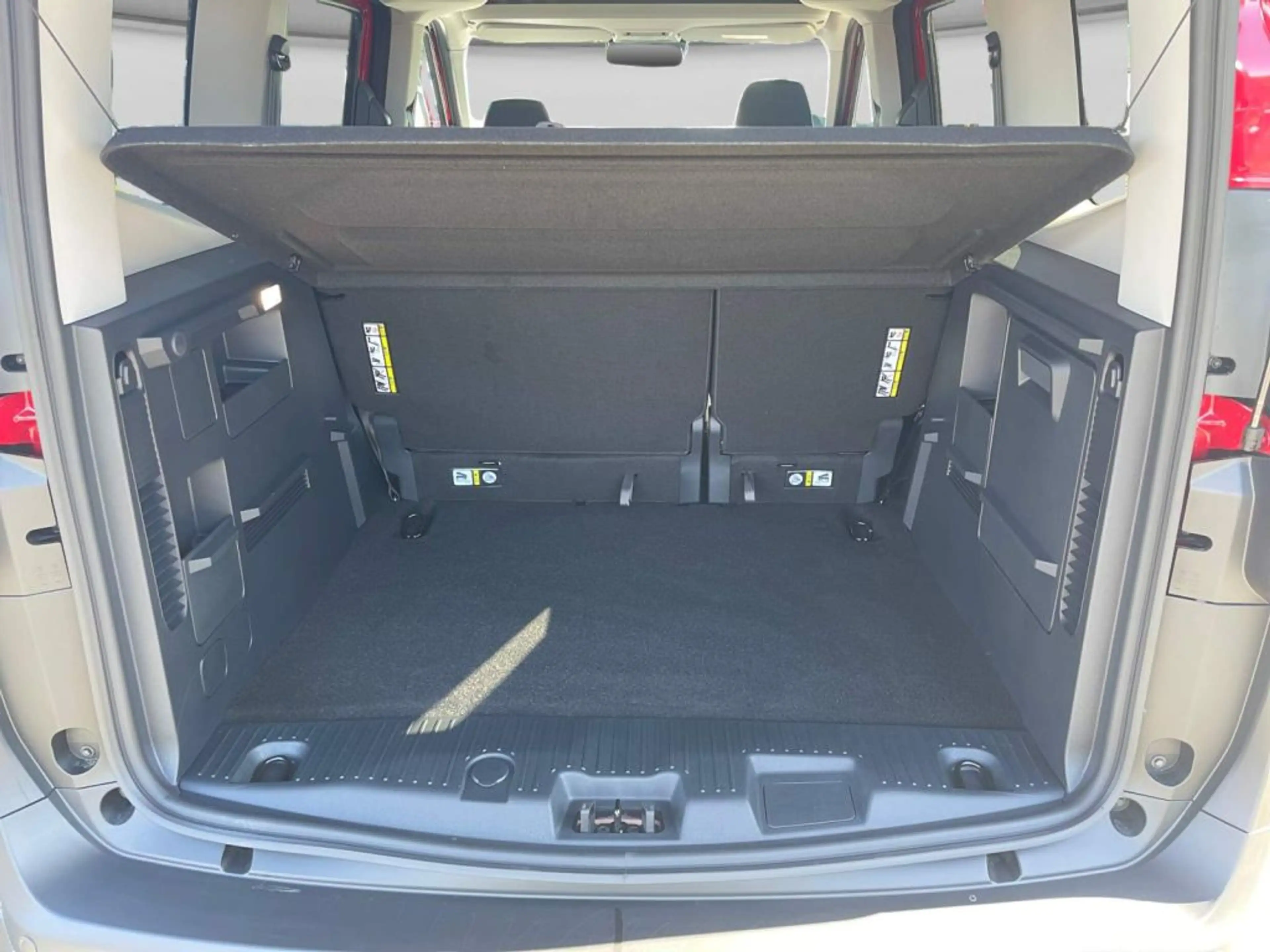 Ford Tourneo Courier ACTIVE 1.0 Aut. *Winter-Pk*LED-TFL* — photo 7