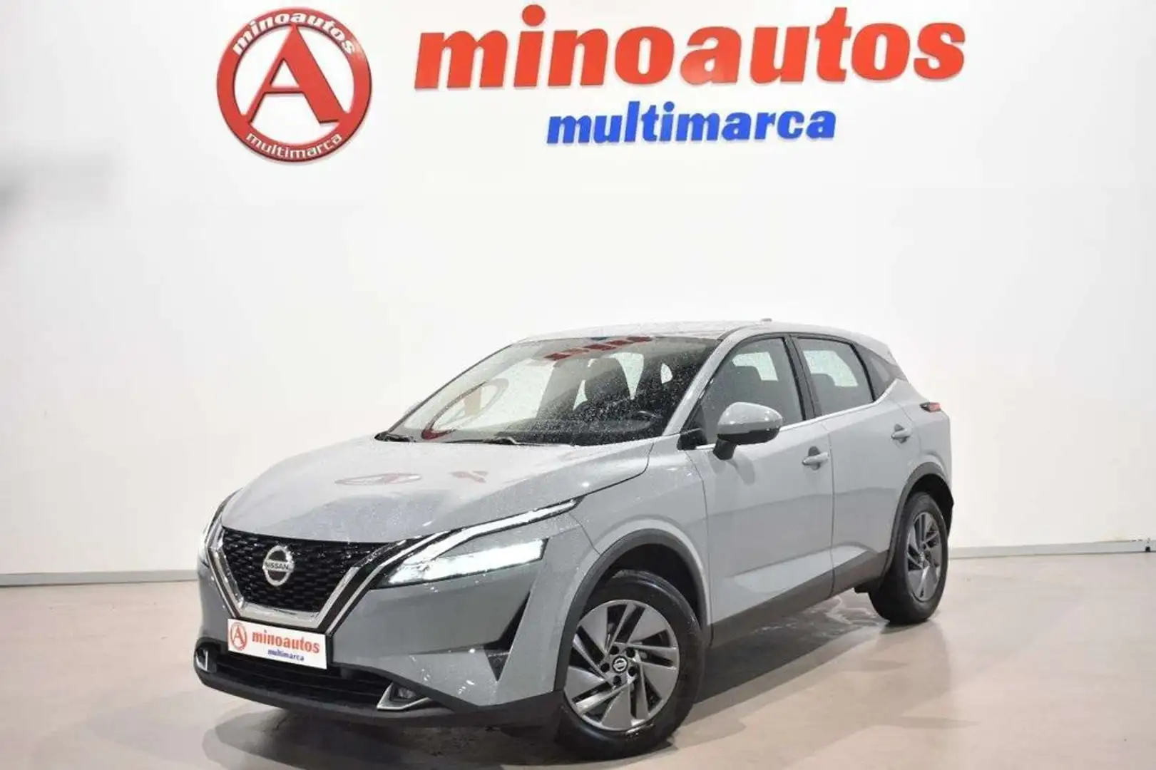 Nissan Qashqai 1.3 140 CV BUSINESS Gris - 2