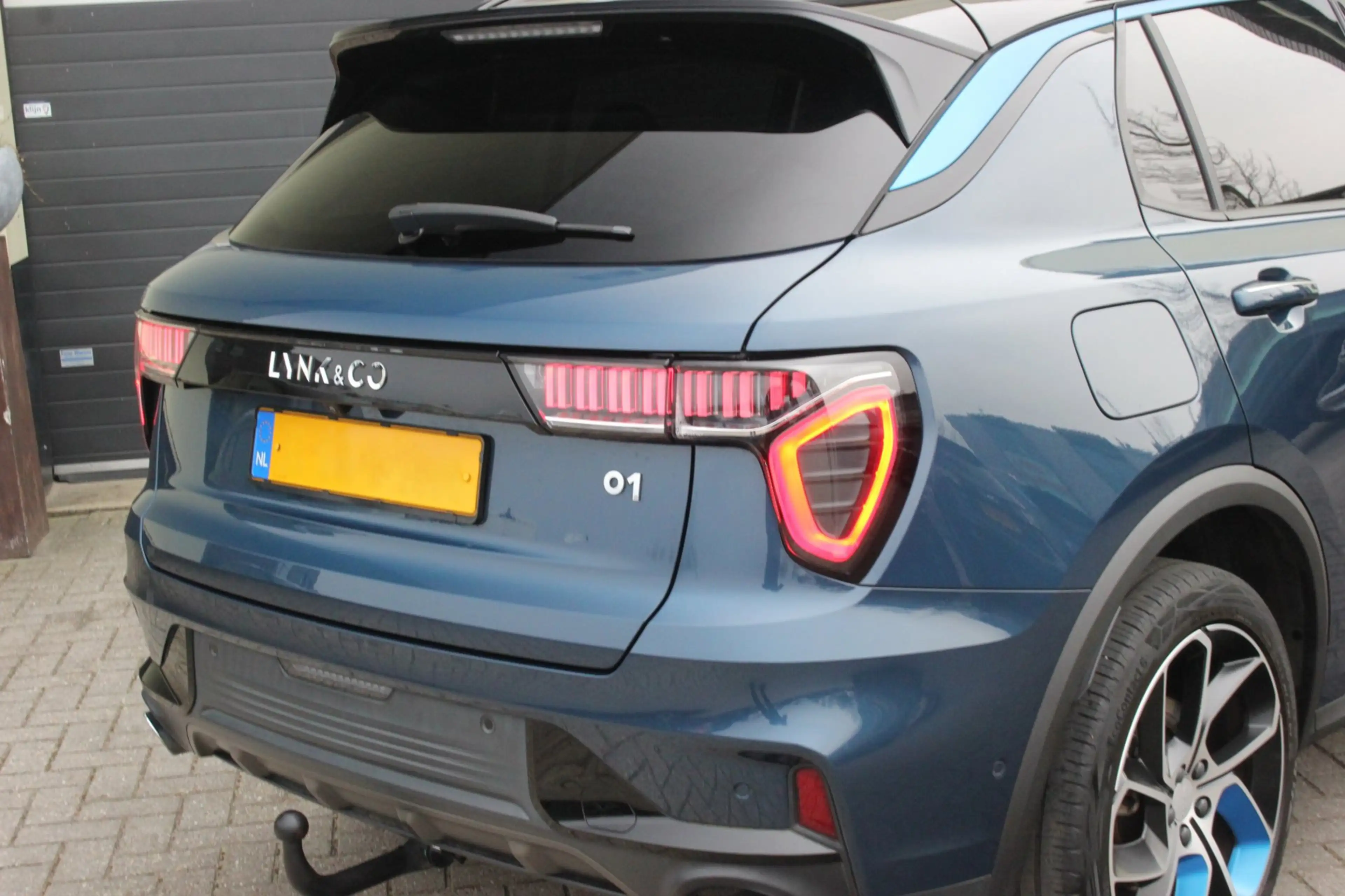 Lynk & Co 01 1.5 PHEV Plug-in hybrid | NAP | Trekhaak | Donkere — photo 9