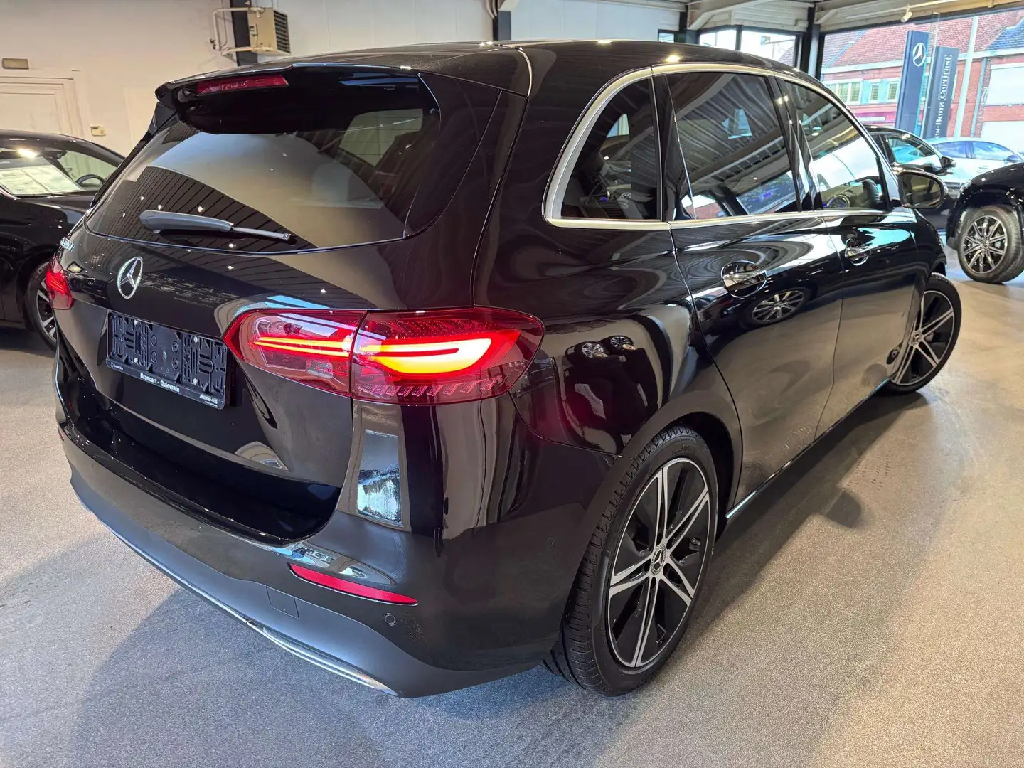 Mercedes-Benz B 200 D Luxury Line - Pack Premium + Noir - 2
