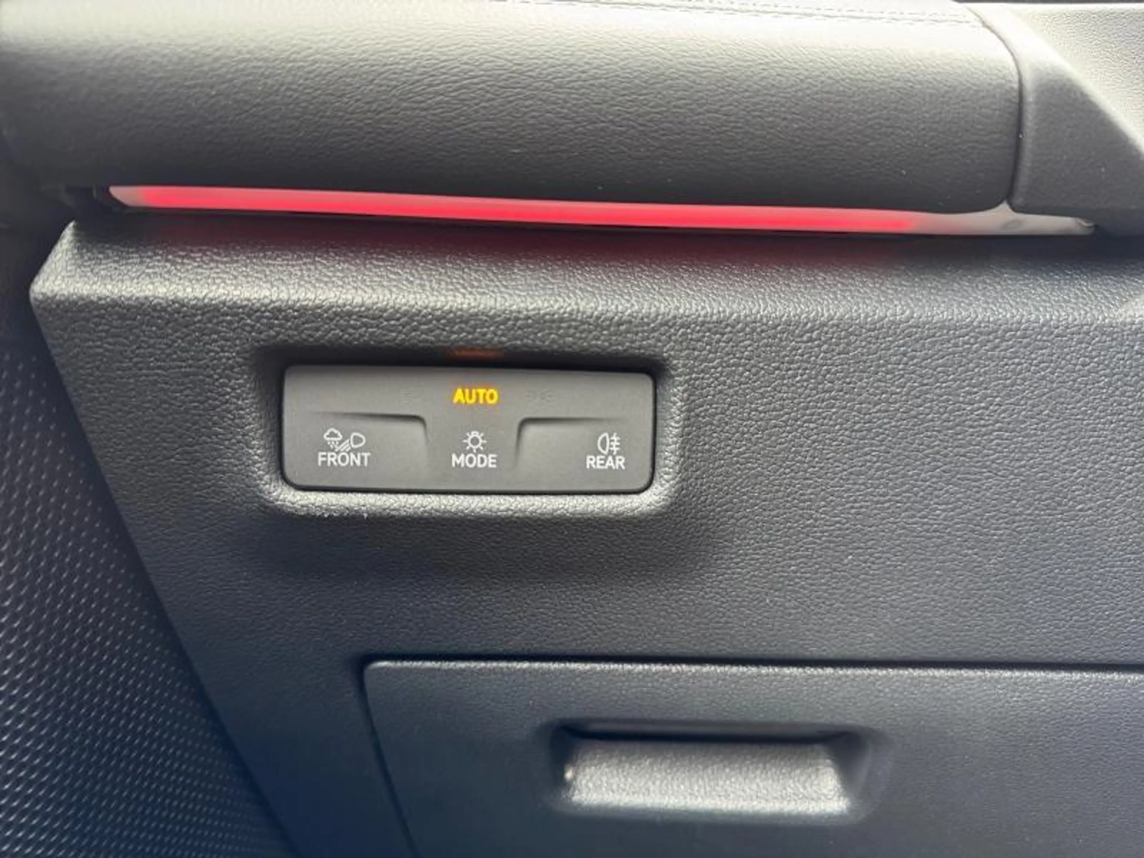 Volkswagen Tiguan Life | 1.5 Etsi 150cv | Carplay | Caméra | Siège — photo 14