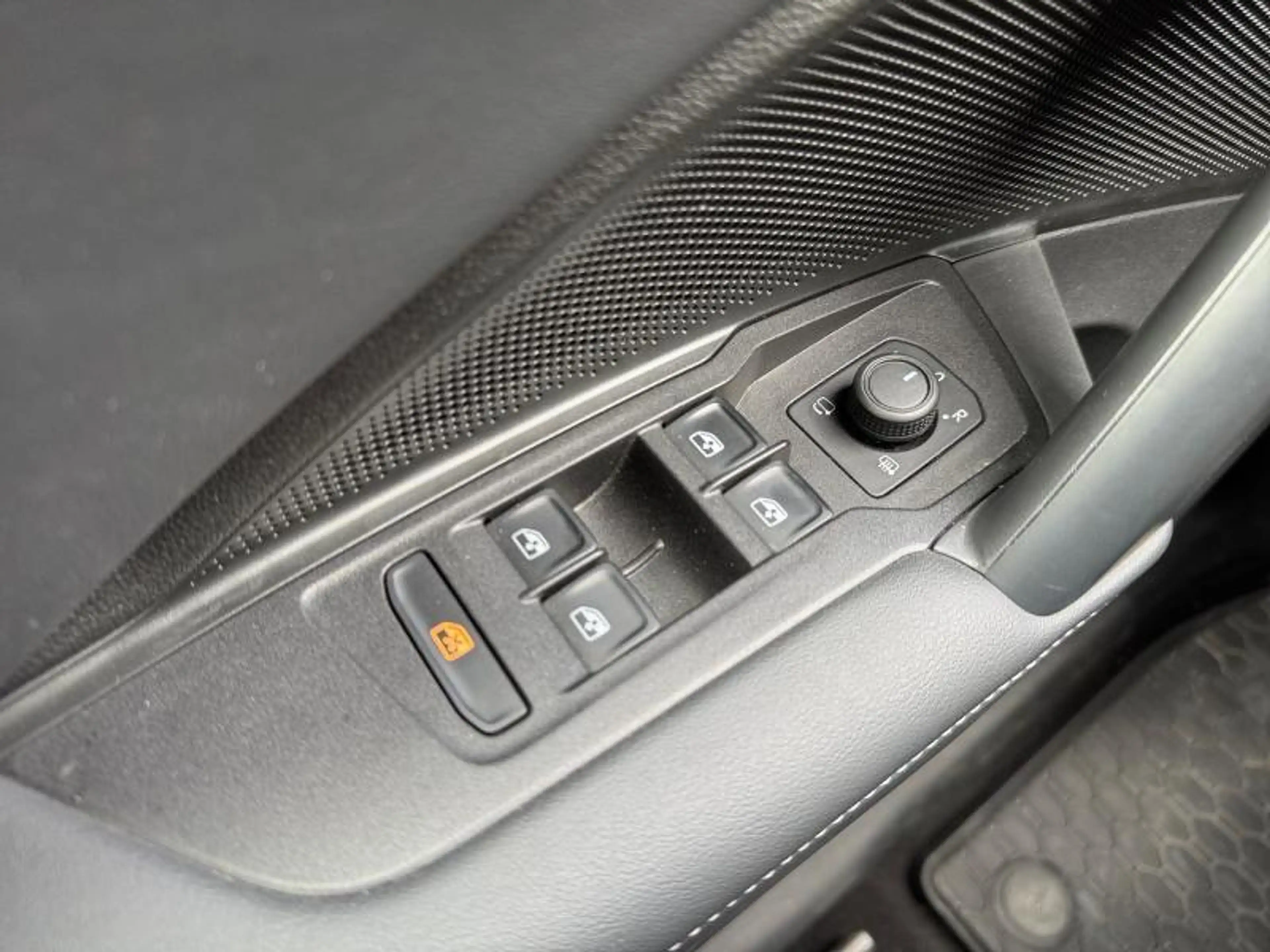 Volkswagen Tiguan Life | 1.5 Etsi 150cv | Carplay | Caméra | Siège — photo 13