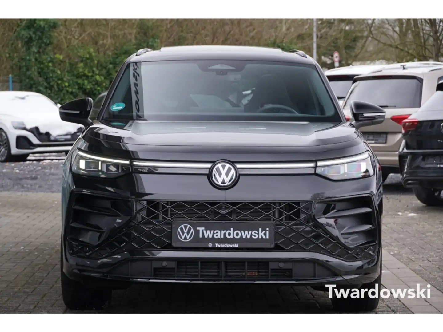 Volkswagen Tayron 4Motion R-Line AHK Pano Harman 360° HUD Schwarz - 2