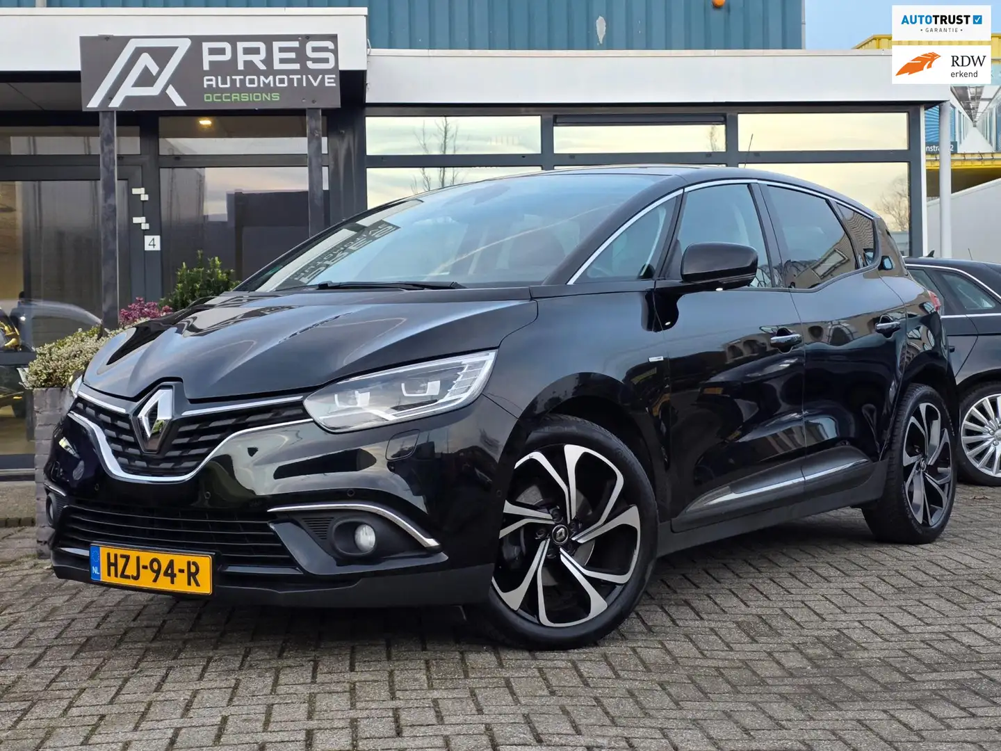 Renault Scenic 1.3 TCe Bose |AUTOMAAT|HEAD-UP|PARK ASSIST Schwarz - 1