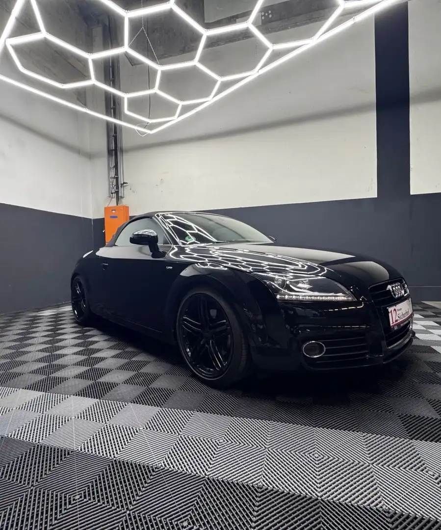 Audi TT Cabrio/Roadster S-LINE*SHZ*TEMPOMAT*GARANTIE* Schwarz - 2