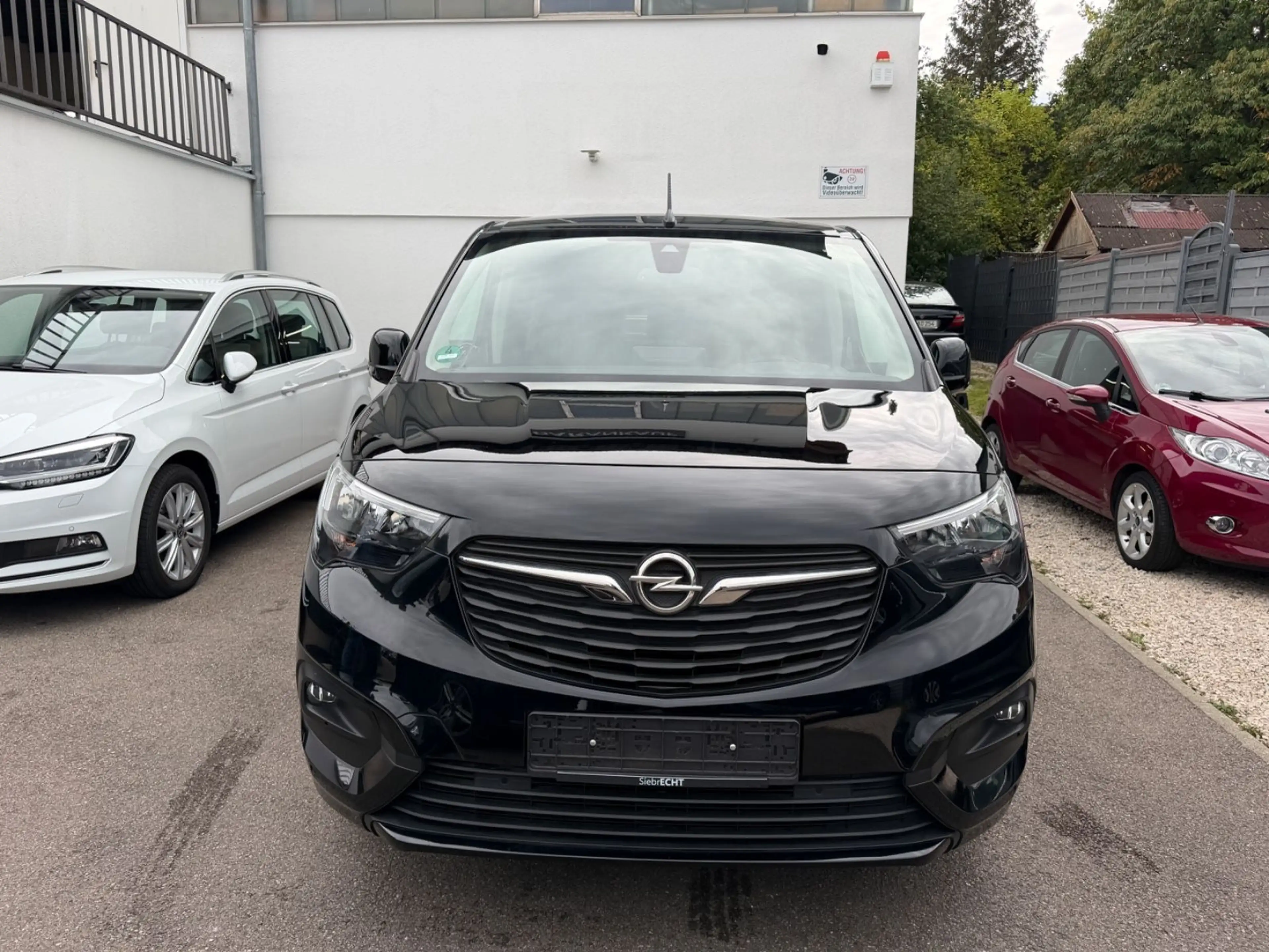Opel Combo Life E NAVI/LED/7Sitzer/1.Hd — photo 13