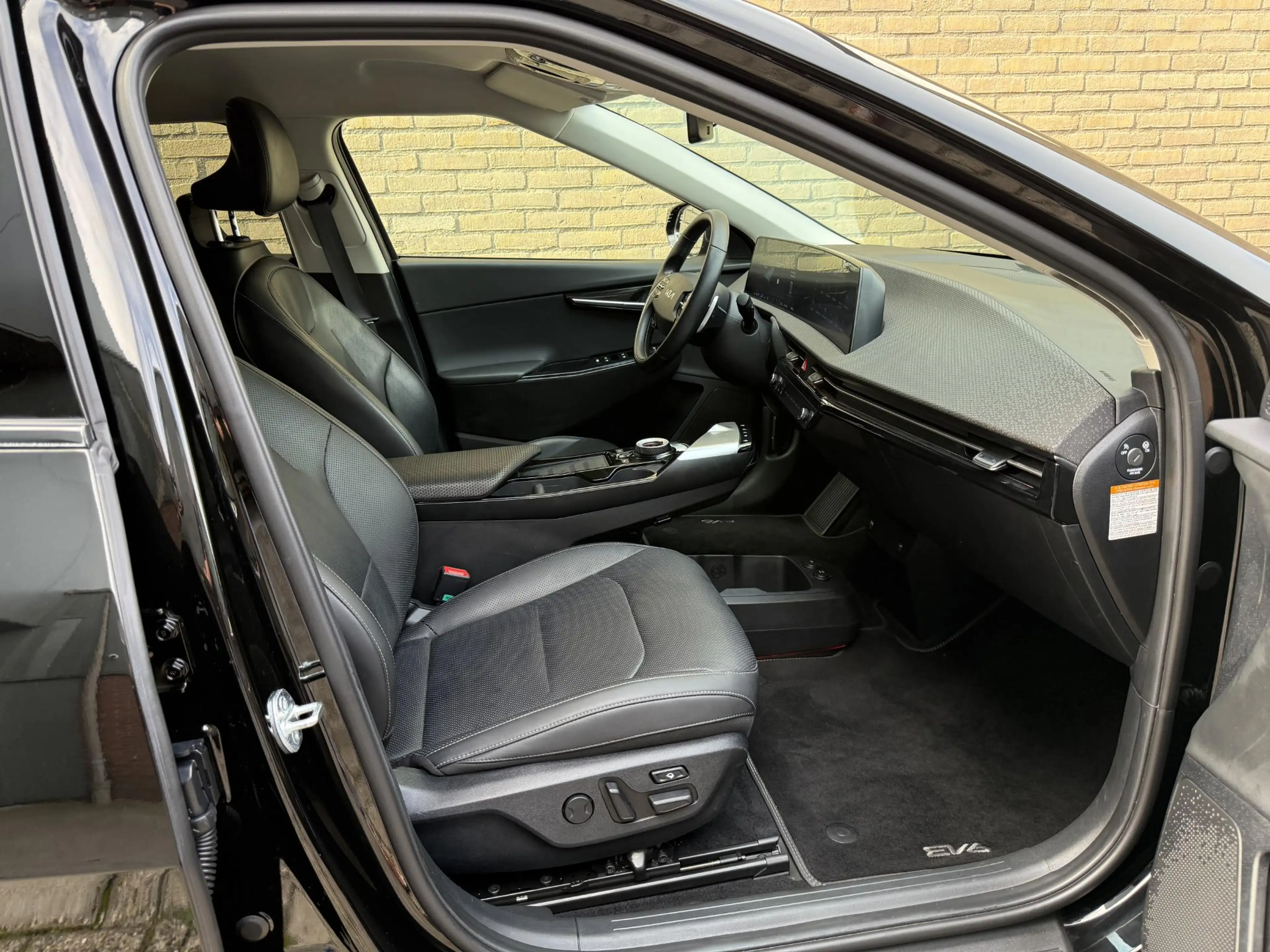 Kia EV6 Plus 77.4 kWh | SOH 99,7% | Trekhaak afneembaar | — photo 24