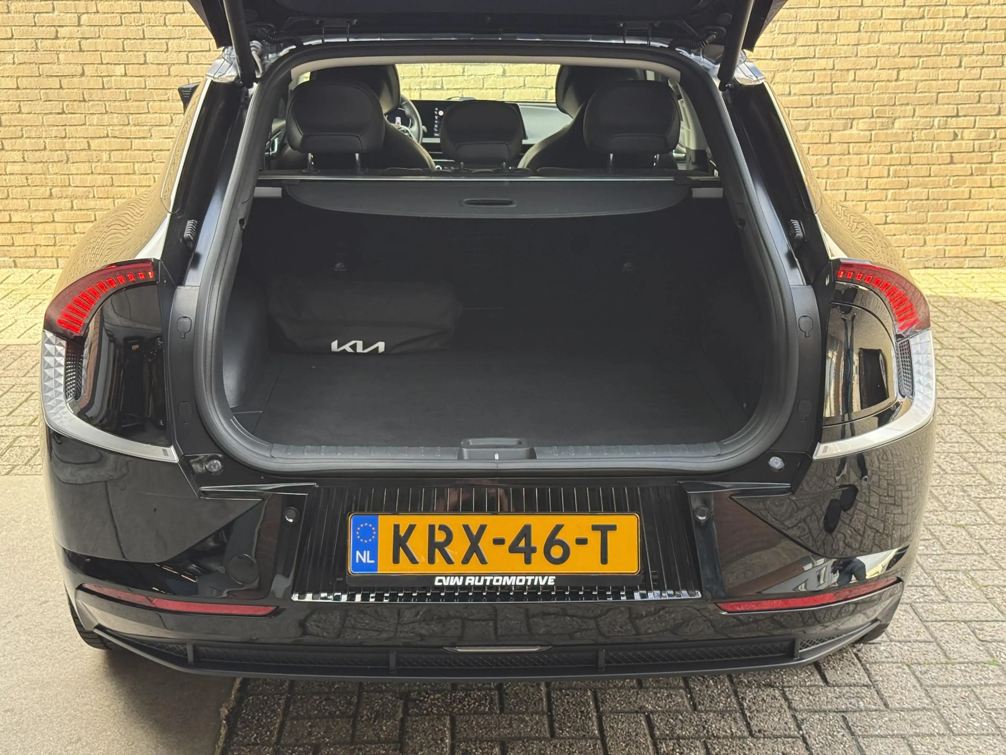 Kia EV6 Plus 77.4 kWh | SOH 99,7% | Trekhaak afneembaar | — photo 47
