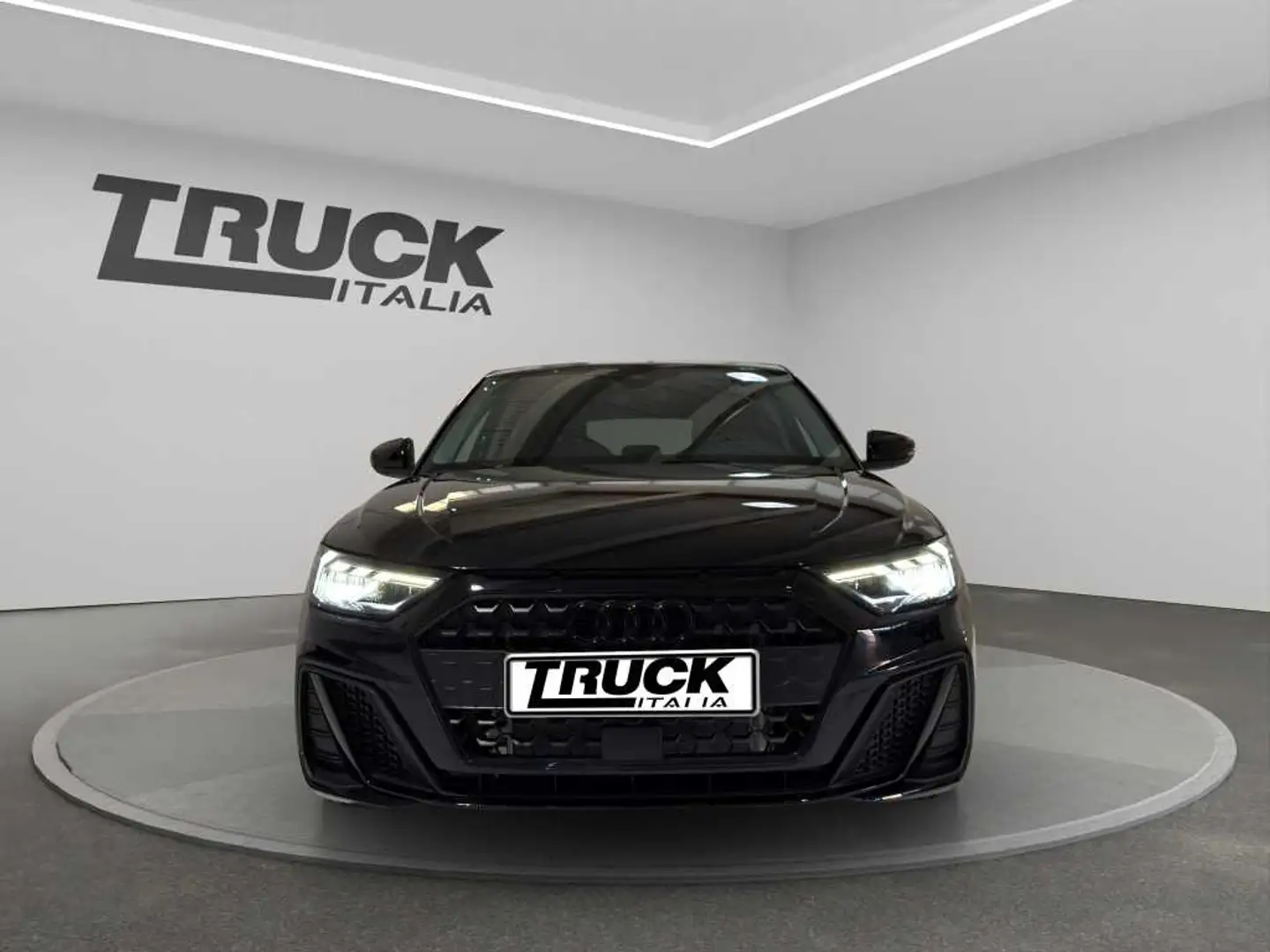 Audi A1 II 2019 Sportback - A1 Sportback 30 1.0 tfsi Ident Schwarz - 2