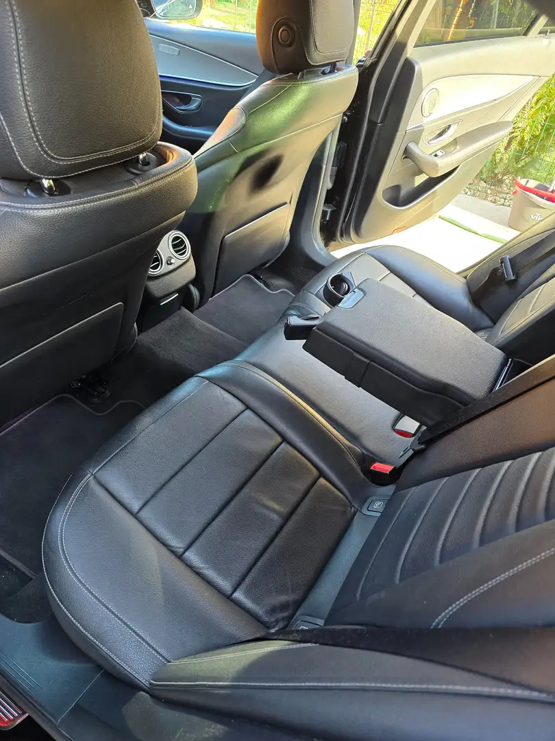 Mercedes-Benz E 220 E 220 d 4MATIC Austria Edition Edition Schwarz - 2