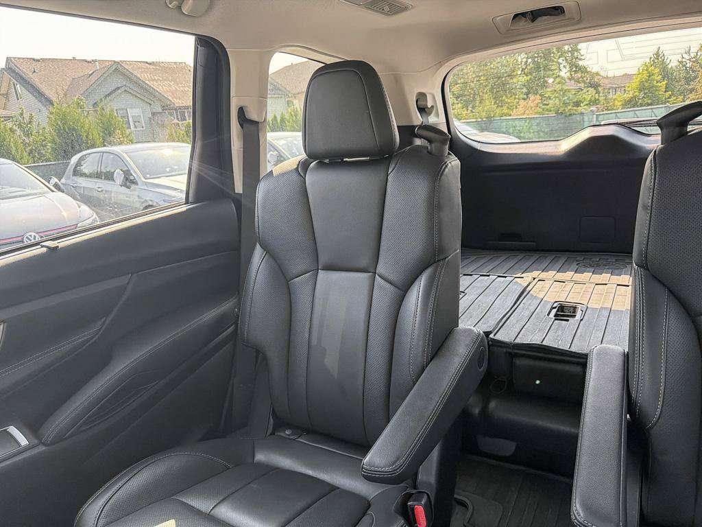 used 2023 Subaru Ascent car, priced at $37,638