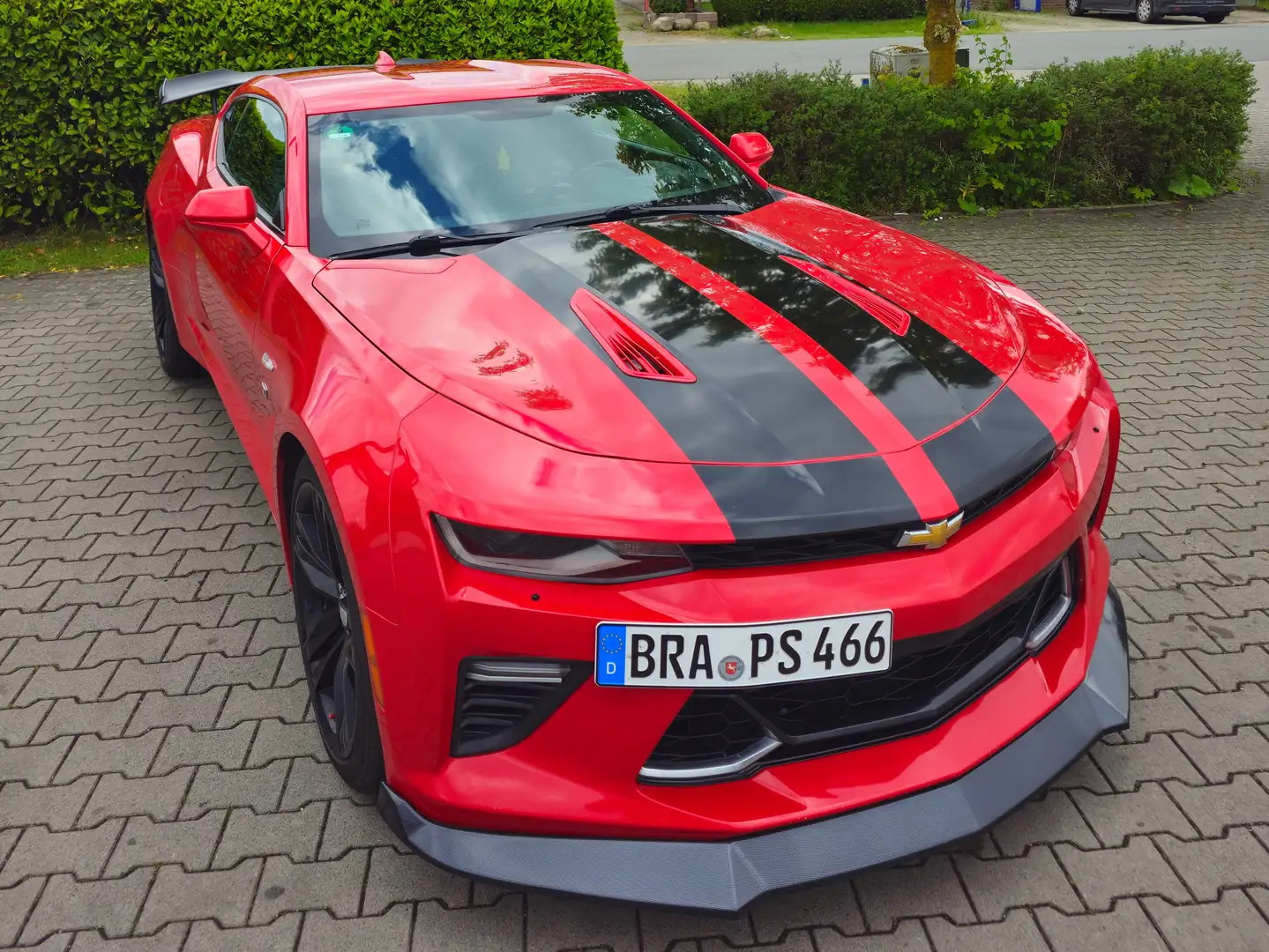 Chevrolet Camaro Camaro Coupe 6.2 V8 Aut. Rot - 2