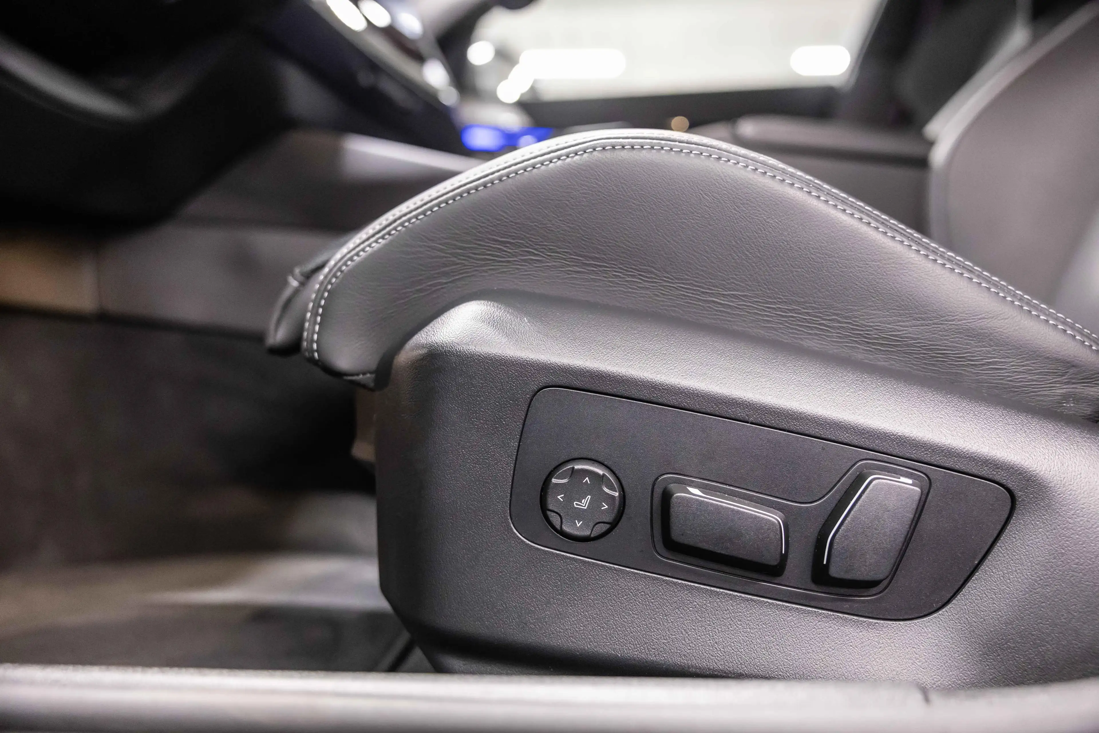 BMW M5 CARBON EXT | M DRIVERS PACKAGE — photo 12