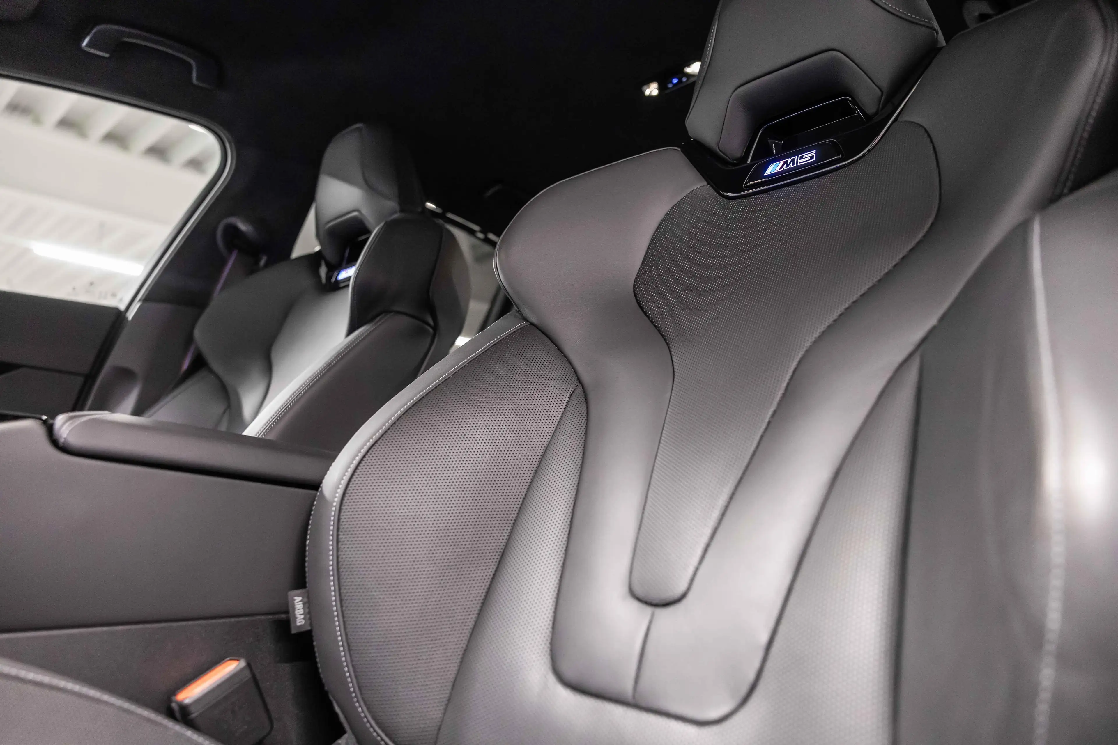 BMW M5 CARBON EXT | M DRIVERS PACKAGE — photo 13