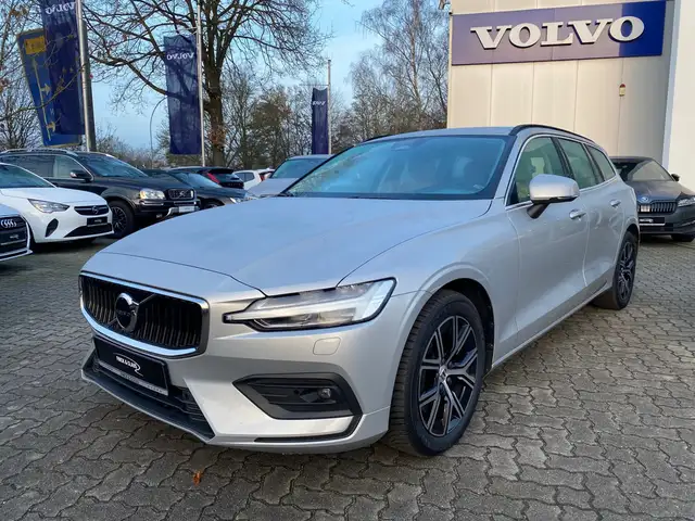 Volvo V60 B4 Core