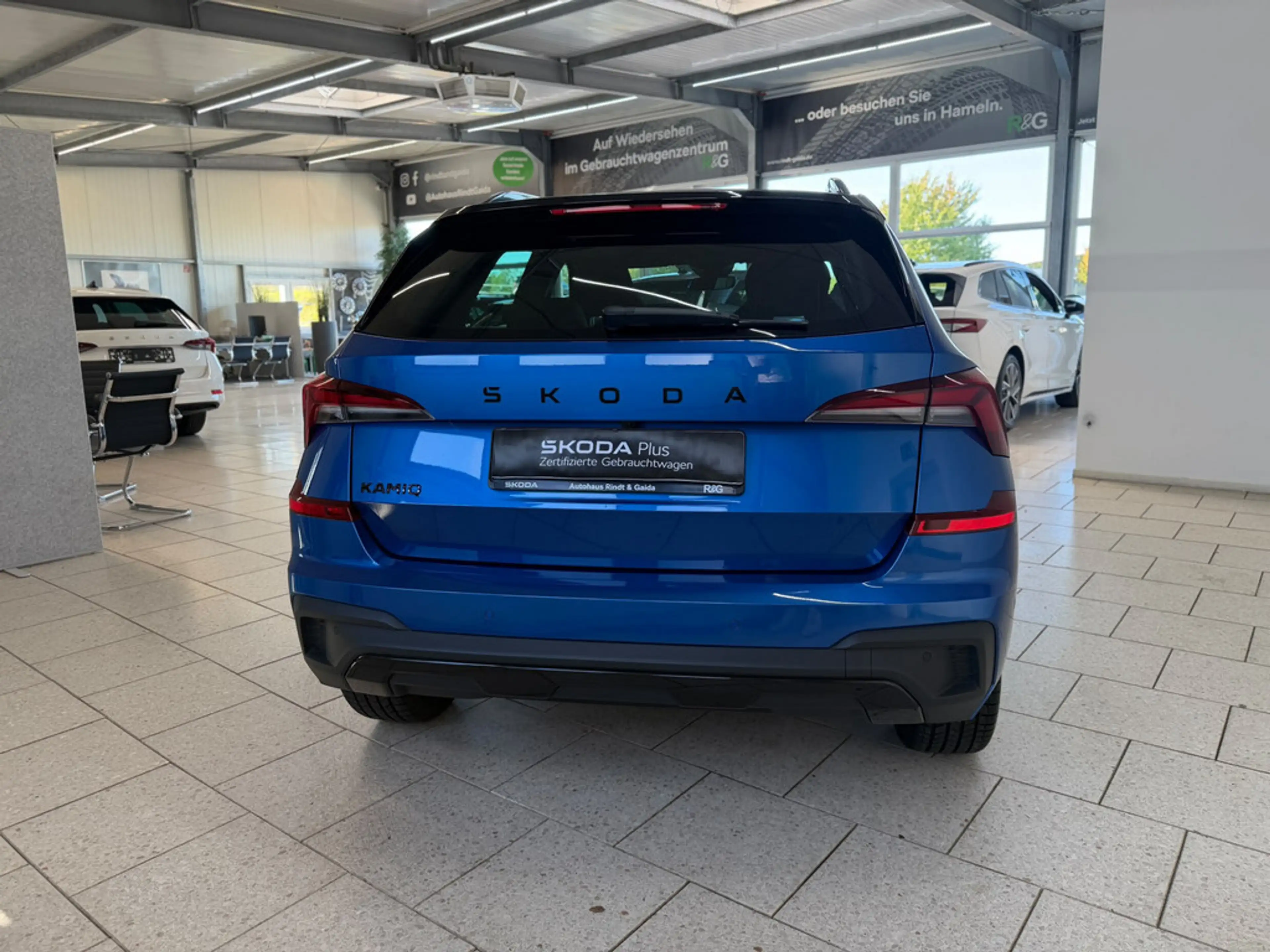 Skoda Kamiq 1.0 TSI Monte Carlo ACC PANO MATRIX-LED — photo 4