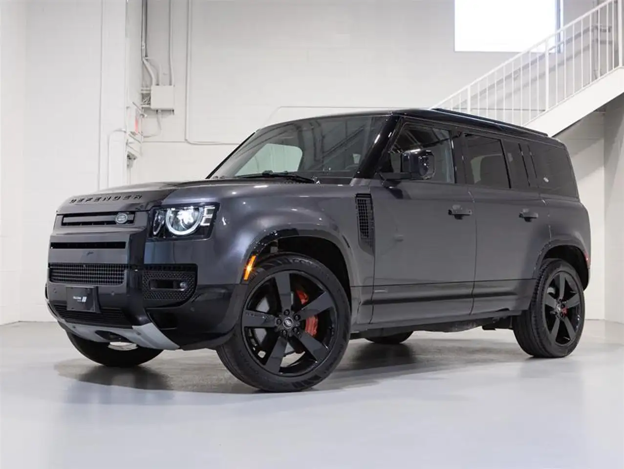 2023 Land Rover Defender