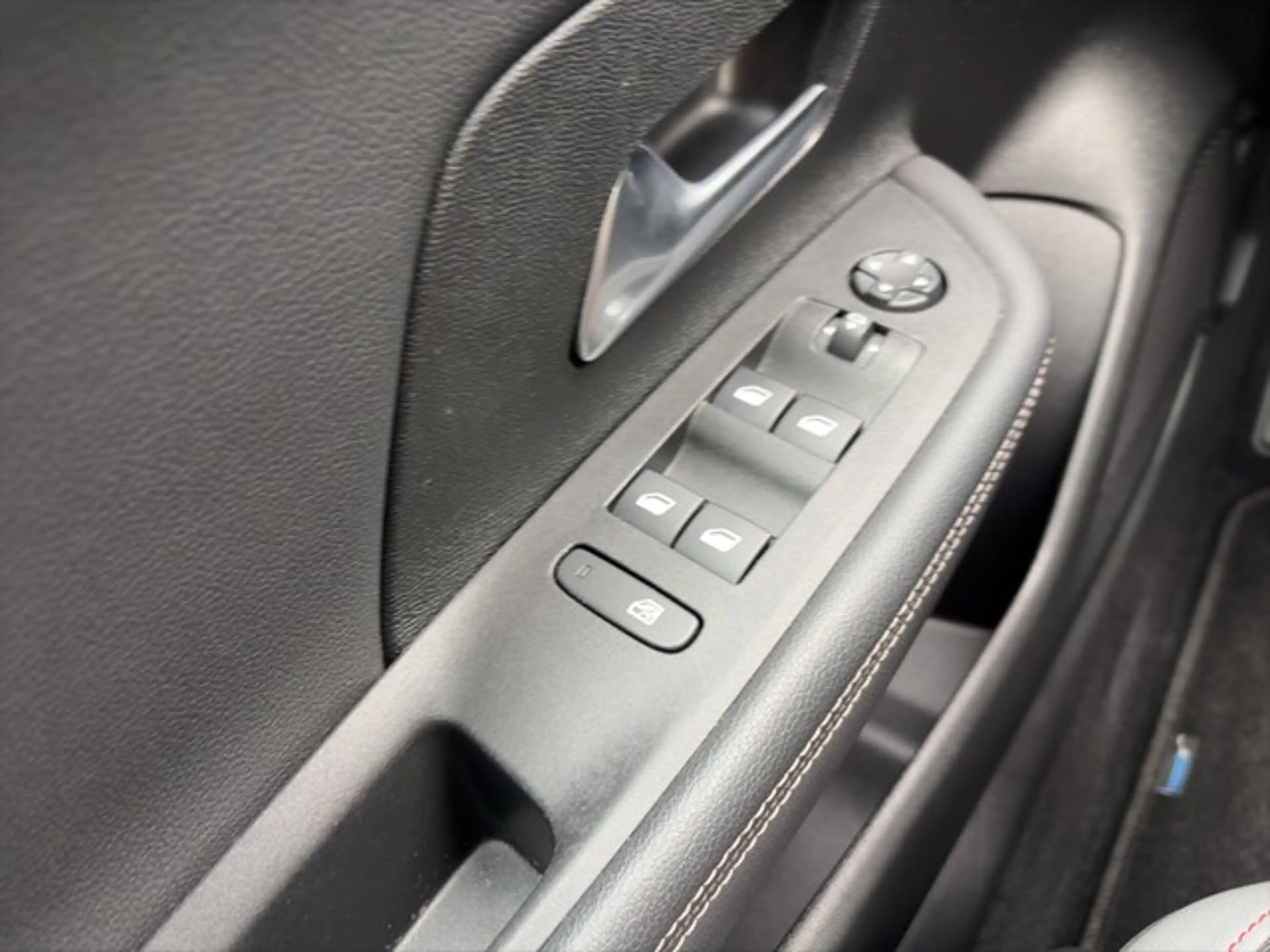 Opel Mokka GS Line Automatik Navigation+DAB+Sitzheizung+As... — photo 14