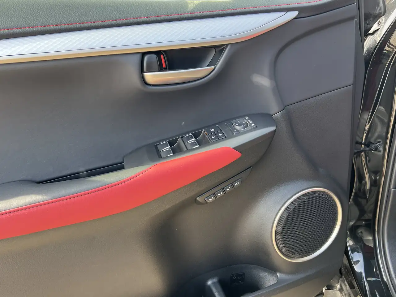 Lexus NX fotografie Lexus NX