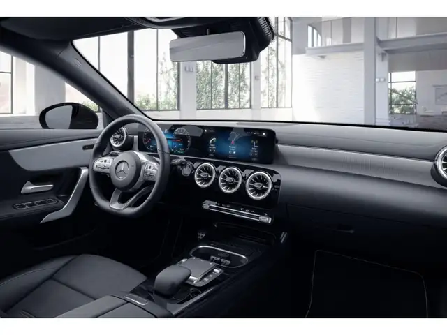 Mercedes-Benz CLA view 9
