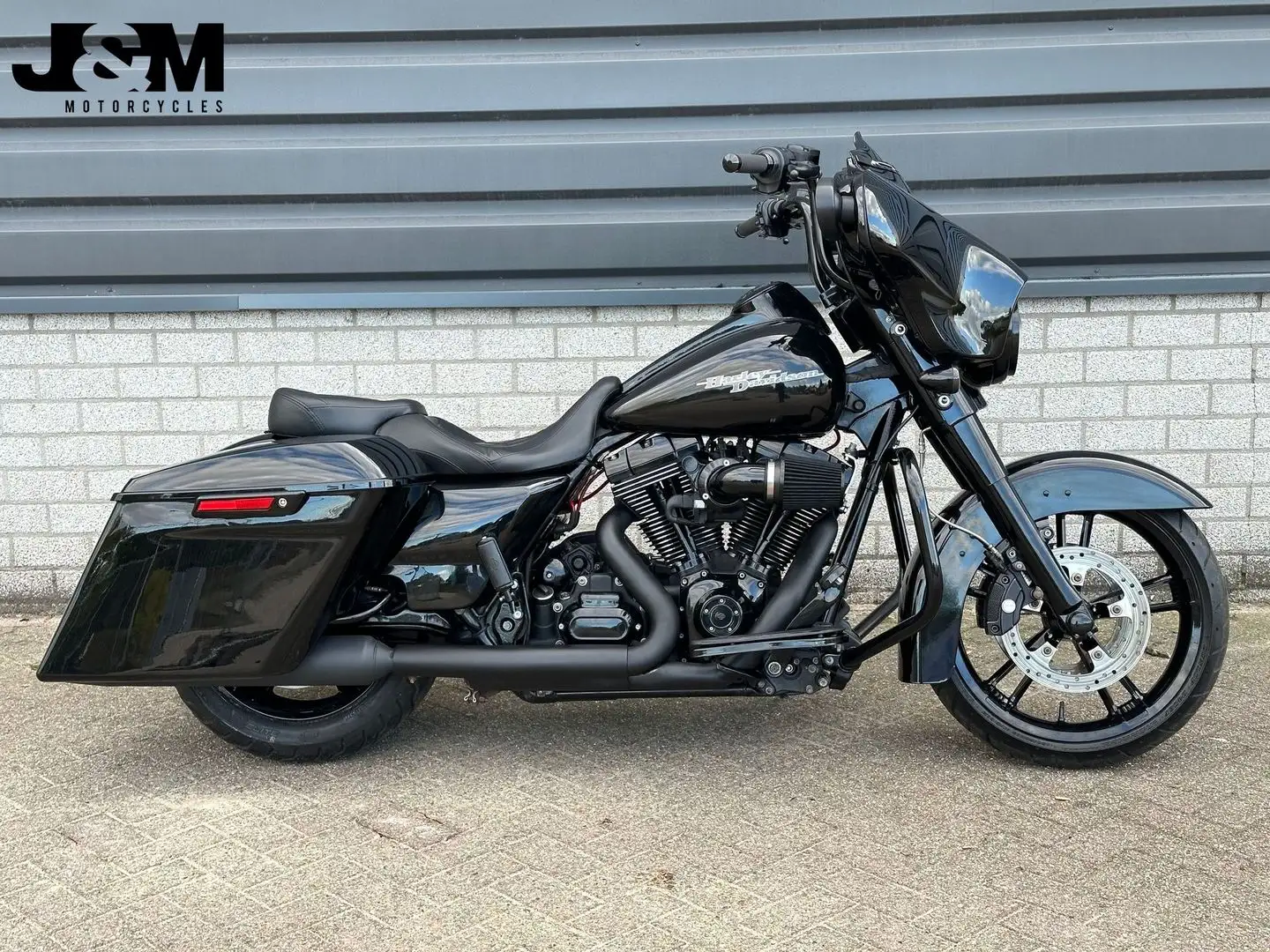 Harley-Davidson Street Glide FLHX Zwart - 1