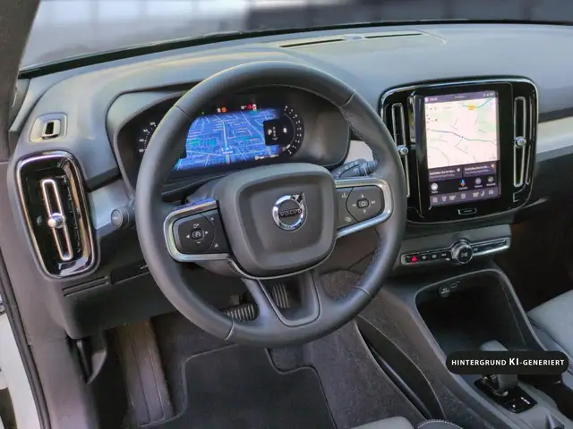 Volvo XC40 view 14