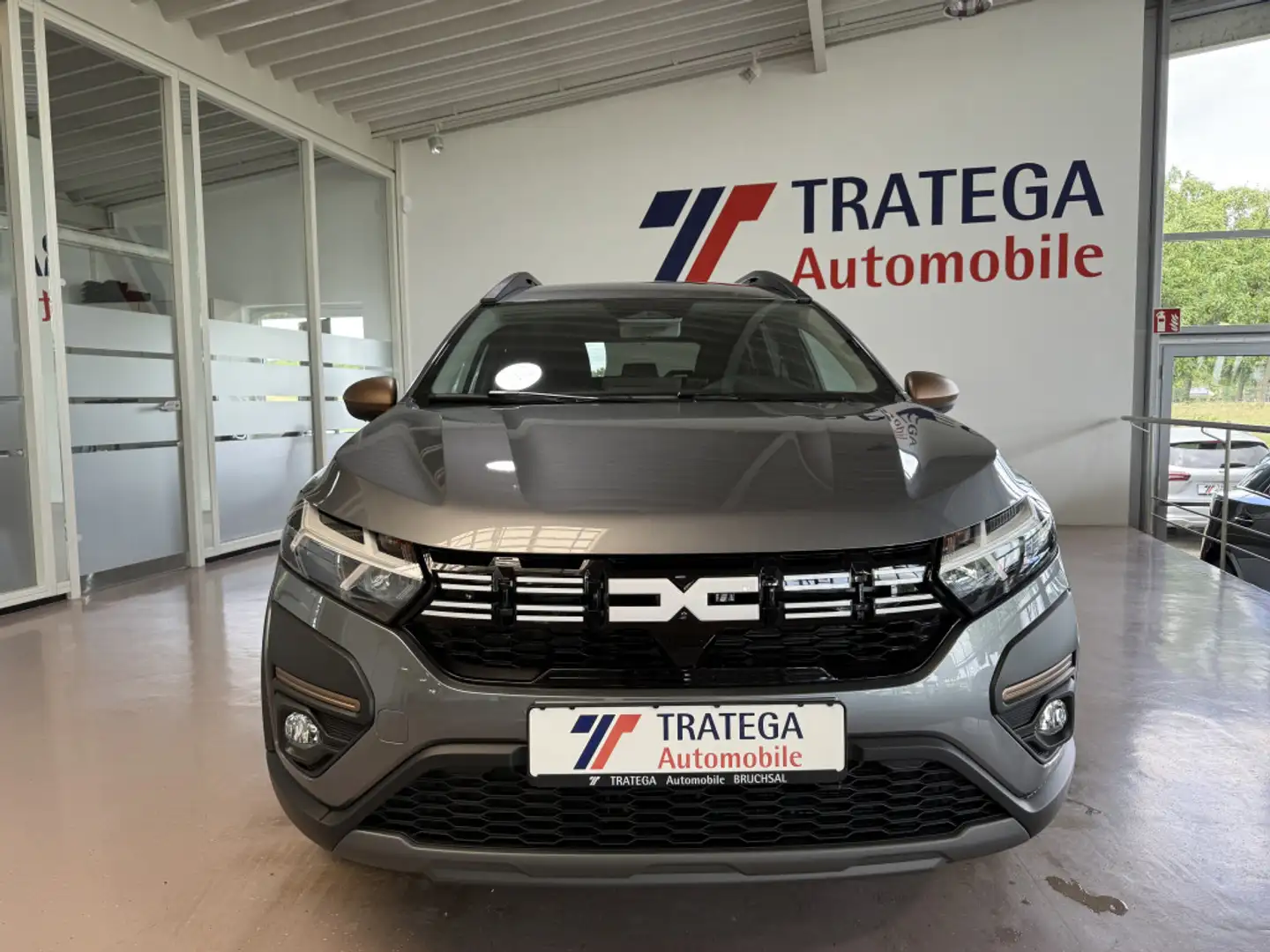 Dacia Jogger Hybrid 140 Autom Extreme SH Navi GJR CAM Grau - 2