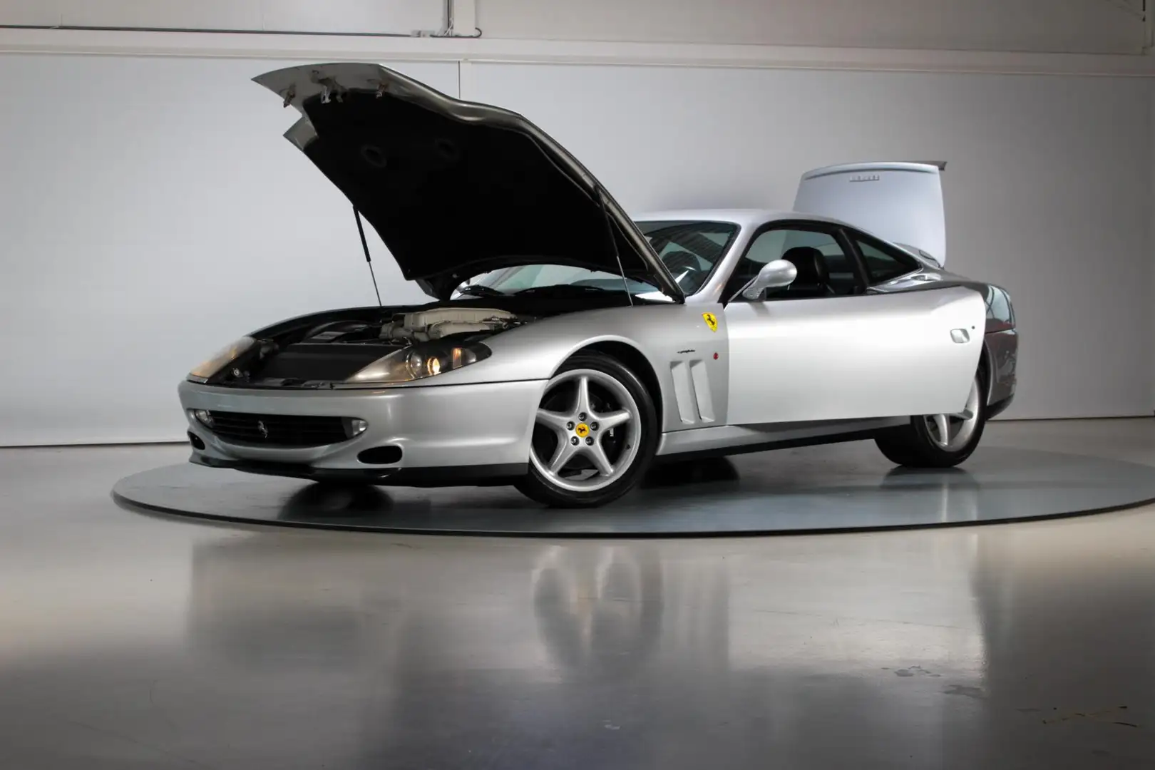 Ferrari 550 Maranello Grau - 2