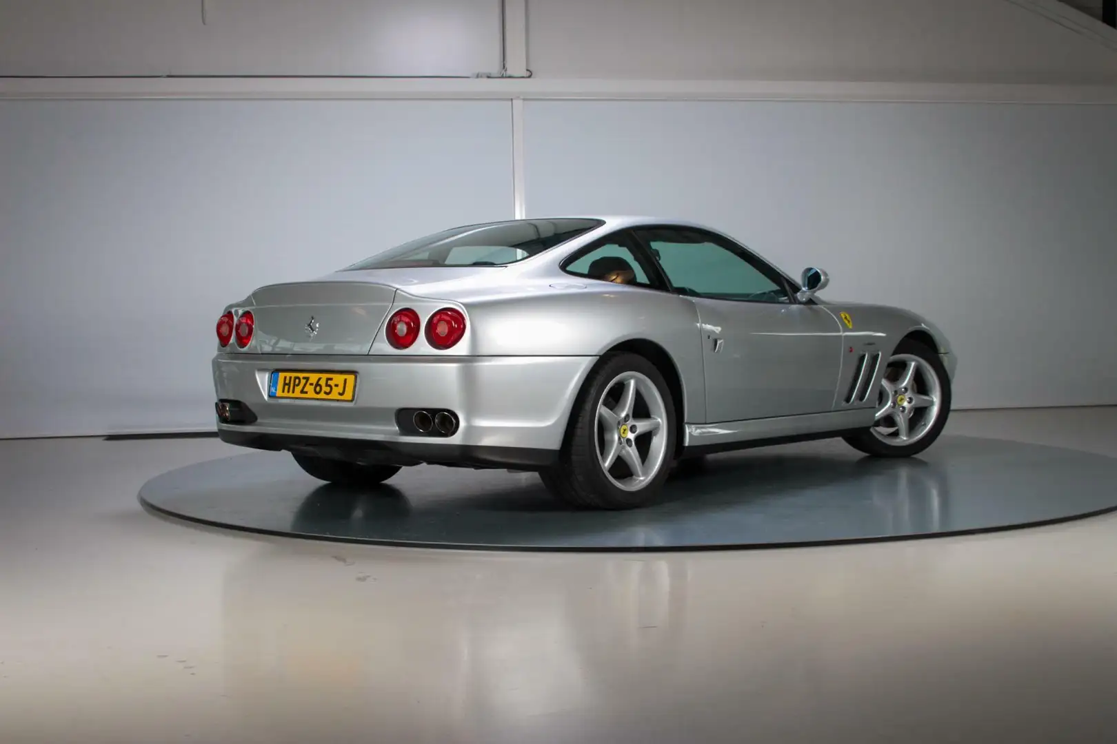 Ferrari 550 Maranello Grijs - 2