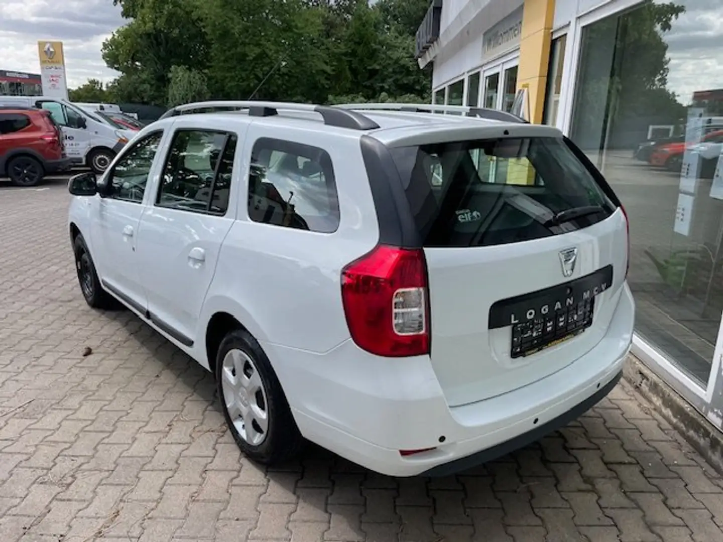 Dacia Logan MCV TCe 90 Laureate Weiß - 2