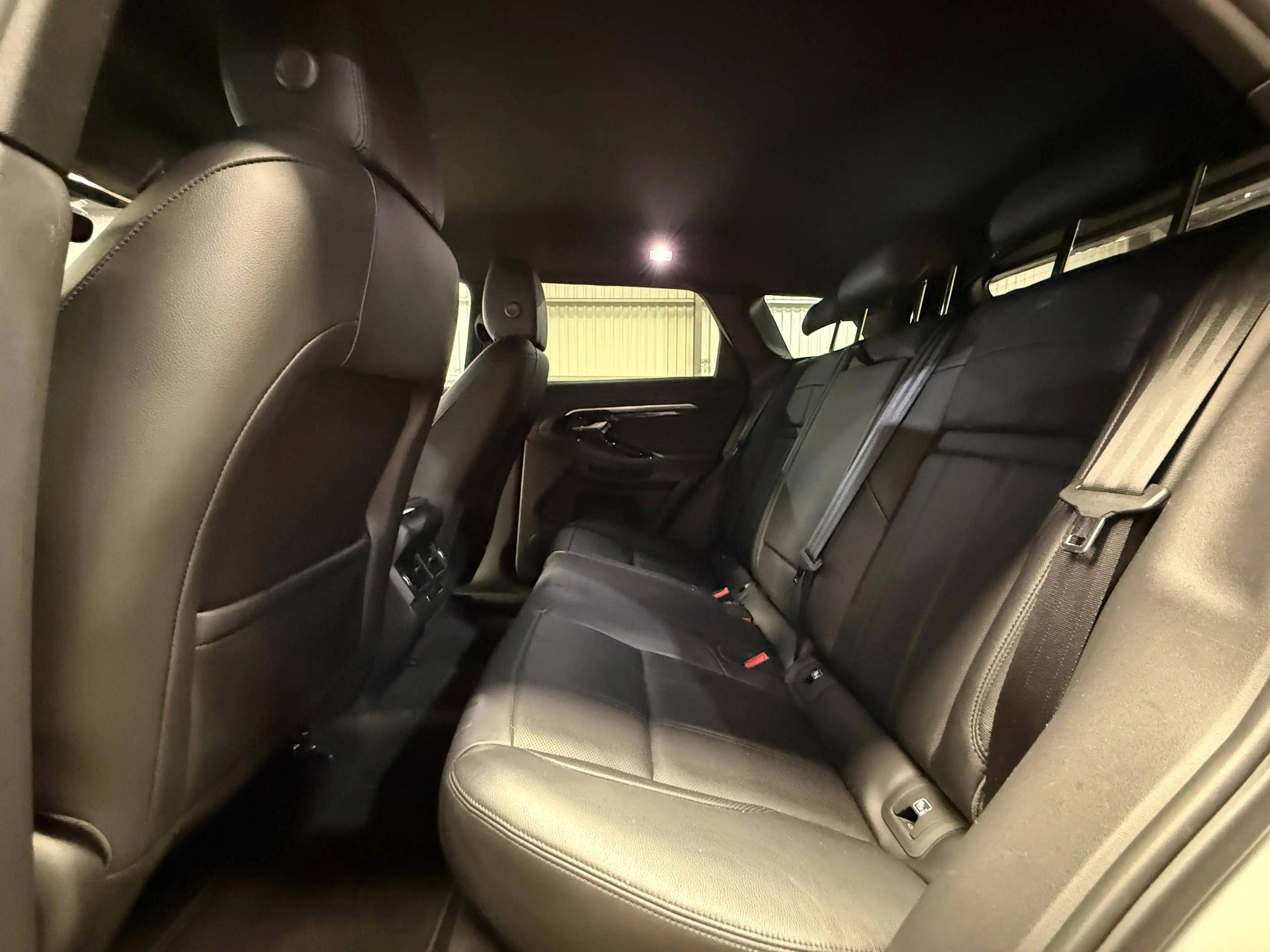 Land Rover Range Rover Evoque Evoque 2.0 TD4 MHEV 4WD R-Dynamic — photo 10